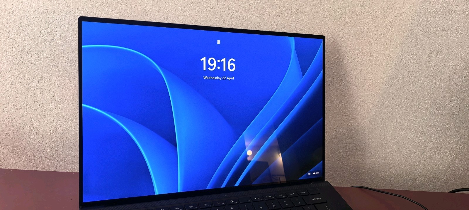 Dell XPS 15 9520 4K OLED ✔i9-12900HK ✔32GB RAM ✔1TB SSD ✔RTX 3050Ti ✔Very Good