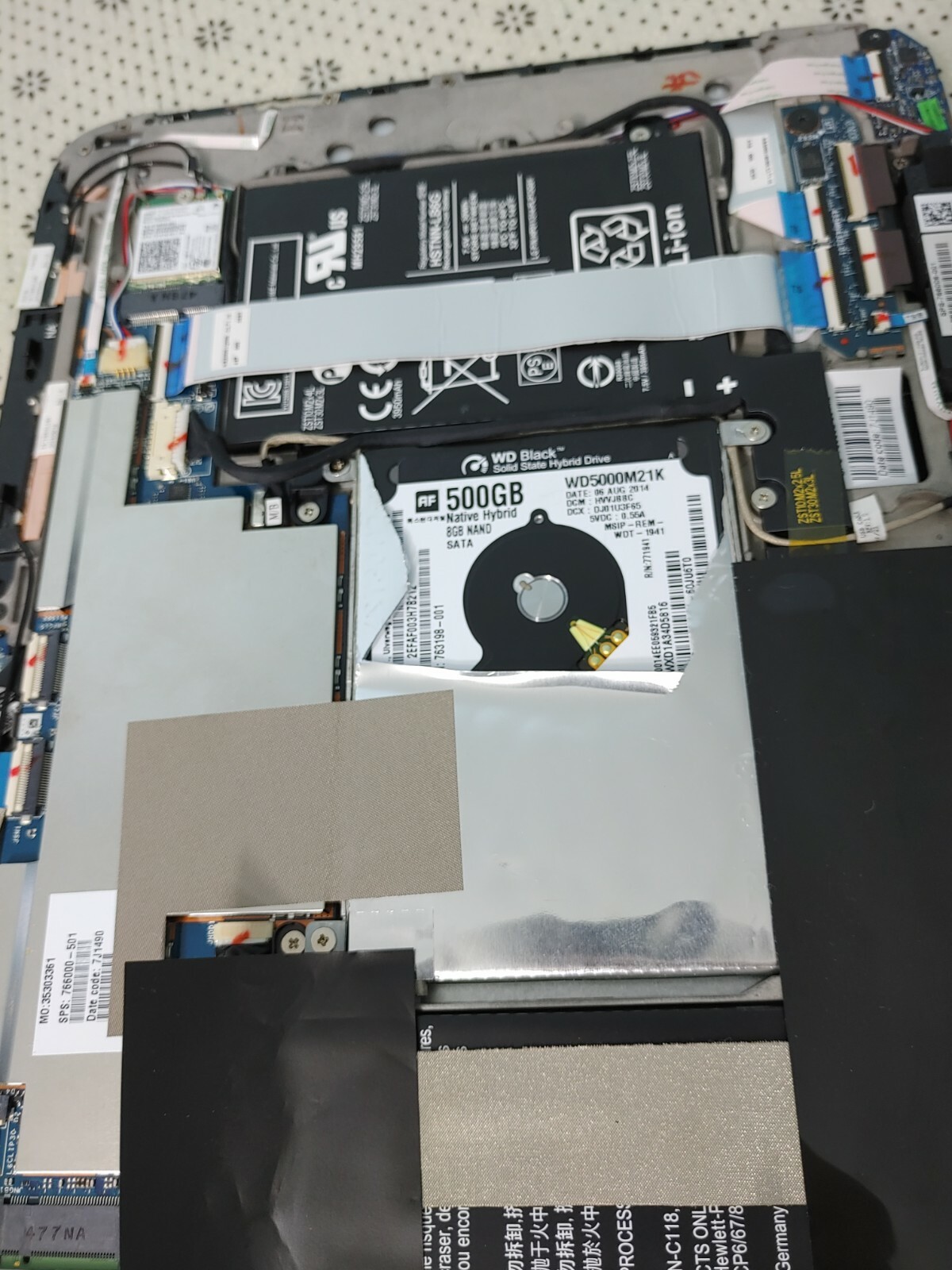 HP Split X2 13-r100dx 13.3″ For Parts as is
