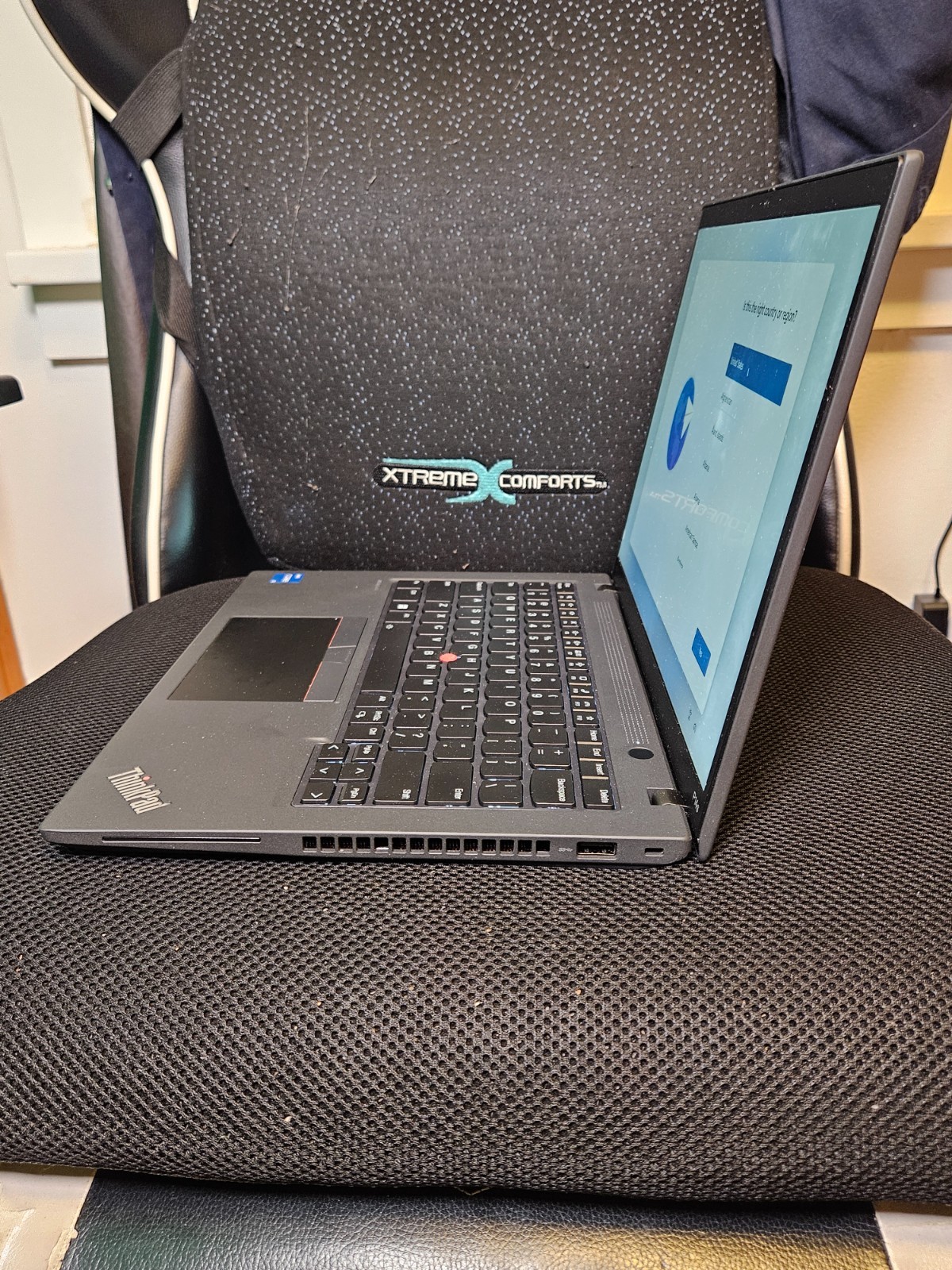 Lenovo ThinkPad P14s Gen 4 14″ FHD+ core i5-1340P 16GB 512GB RTX A500
