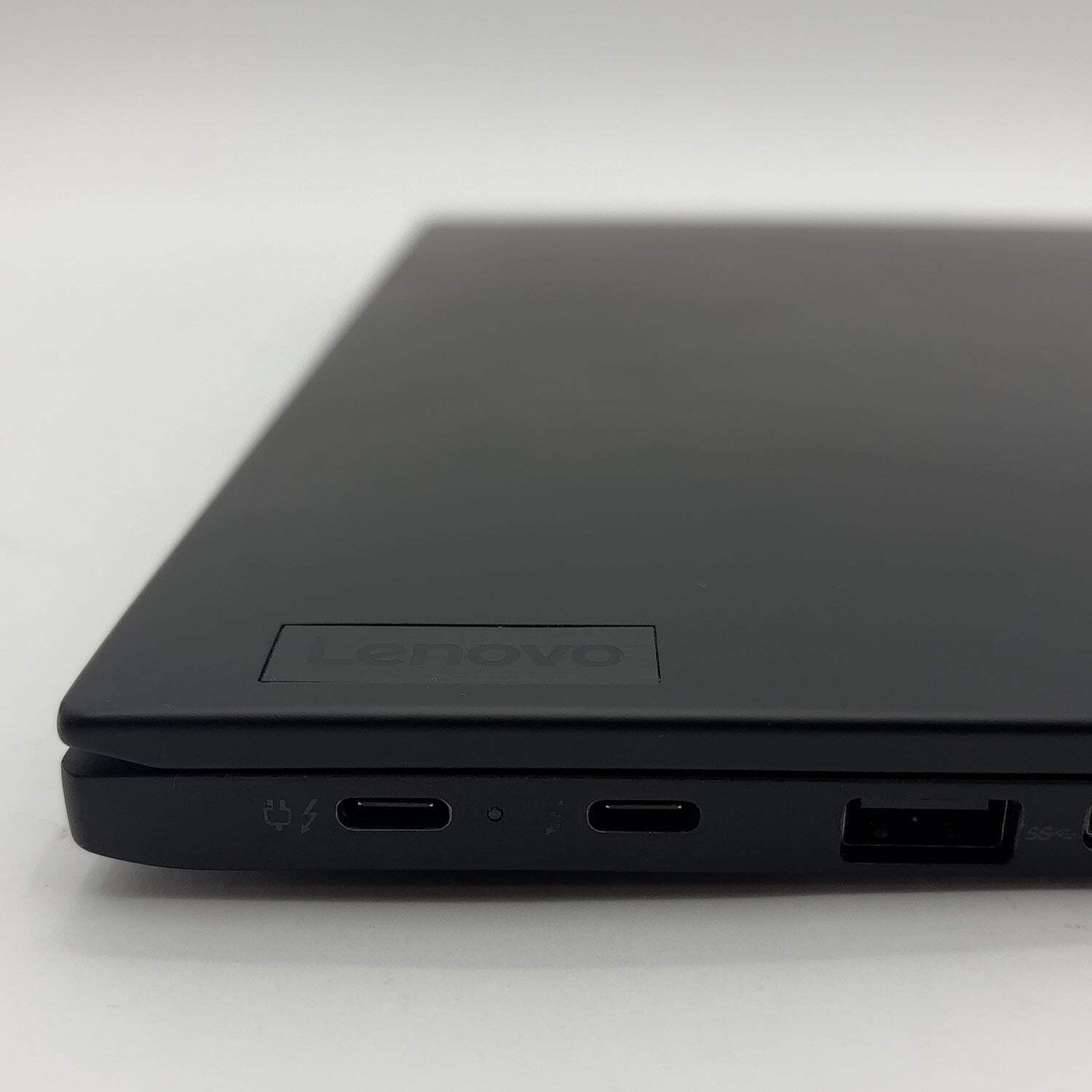 Lenovo ThinkPad X1 Carbon Gen 9 20XW004RUS 14″ i7-1185G7 16GB RAM 512GB SSD
