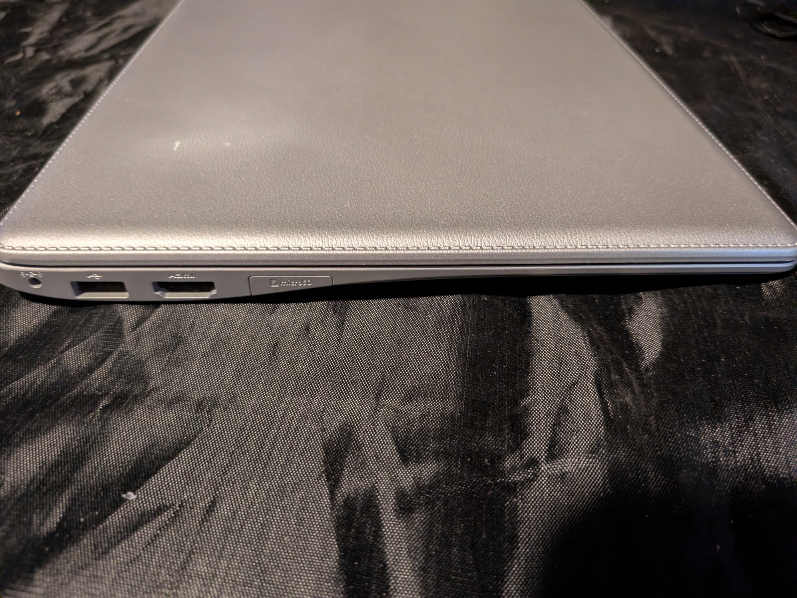 Samsung XE500C12-K01US 11.6″ Chromebook 2 Celeron N2840 @2.16 2GB RAM 16GB eMMC