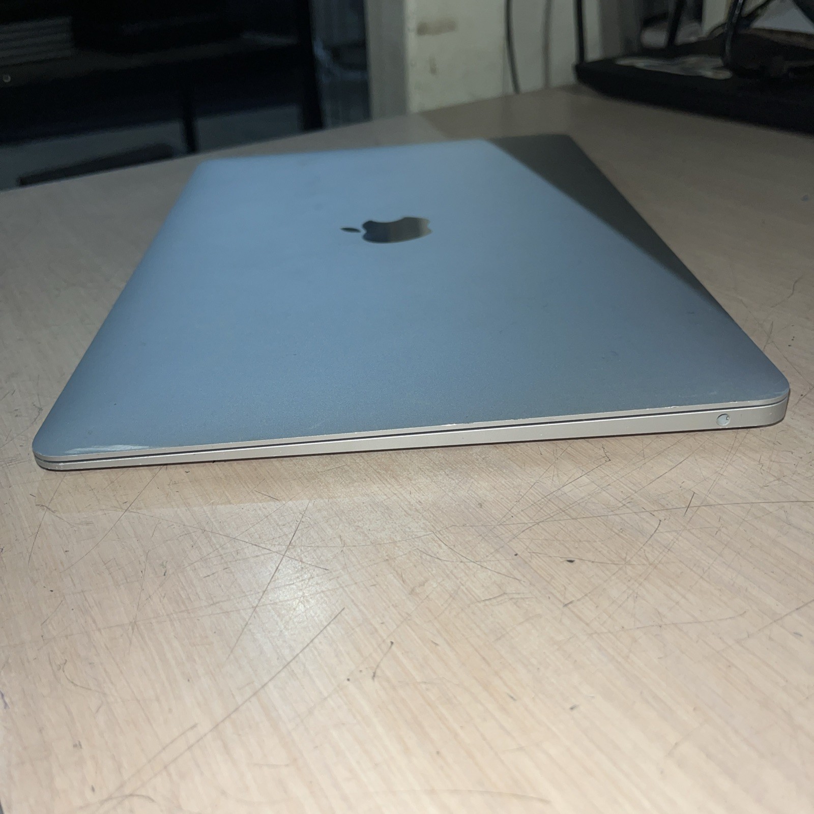 APPLE MACBOOK AIR 13″ SCISSOR, 2020 CORE I3-1000NG4 1.1GHZ 8GB RAM 256SSD