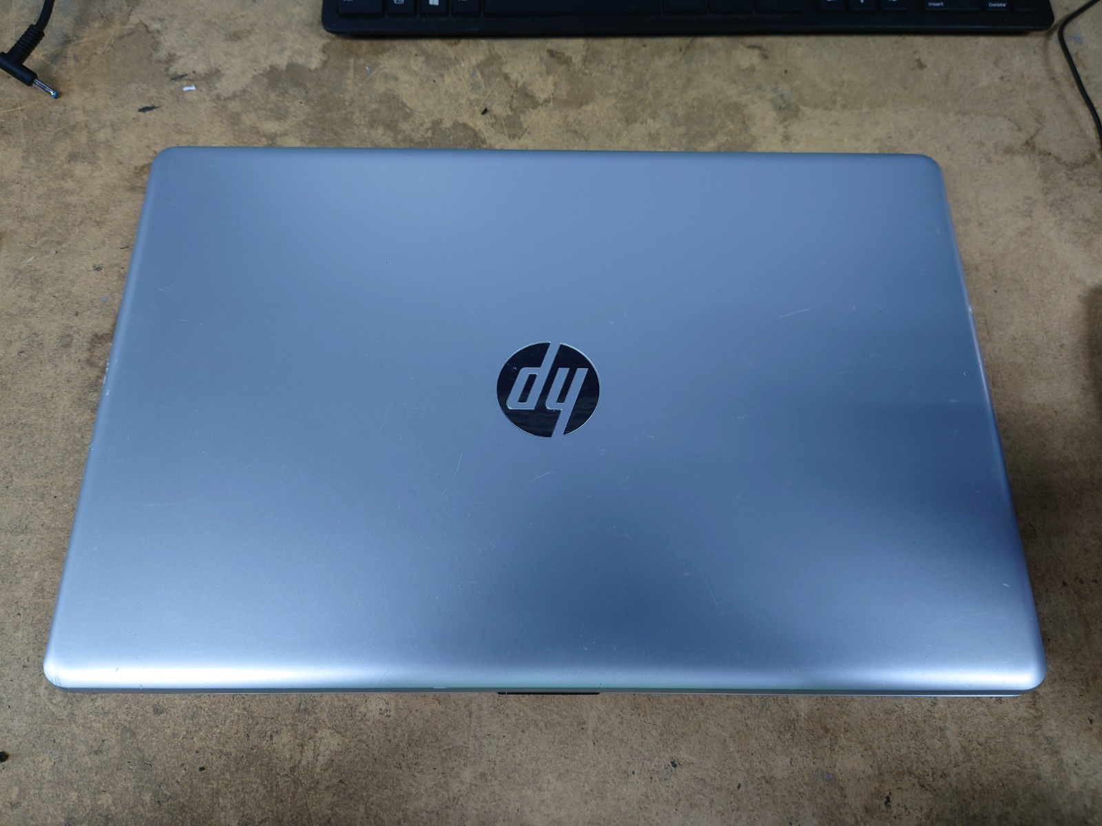 HP Laptop 17-by1071cl 17.3″ FHD i7-8565U 8GB RAM No OS/SSD