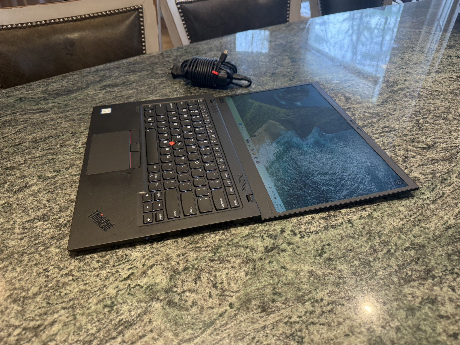 Lenovo ThinkPad X1 Carbon Gen 7 i7‑8665U 16GB 256 GB SSD 14″ FHD Win 11 Pro