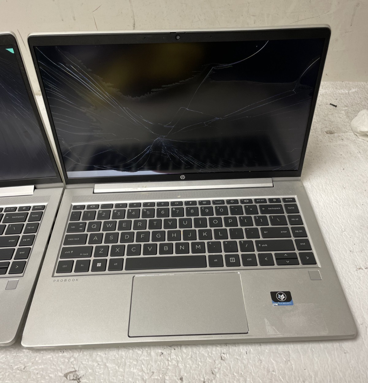 Lot of 2 HP ProBook 445 G10 14″ AMD Ryzen 5 7530U 8GB RAM NO SSD BrokenScreen