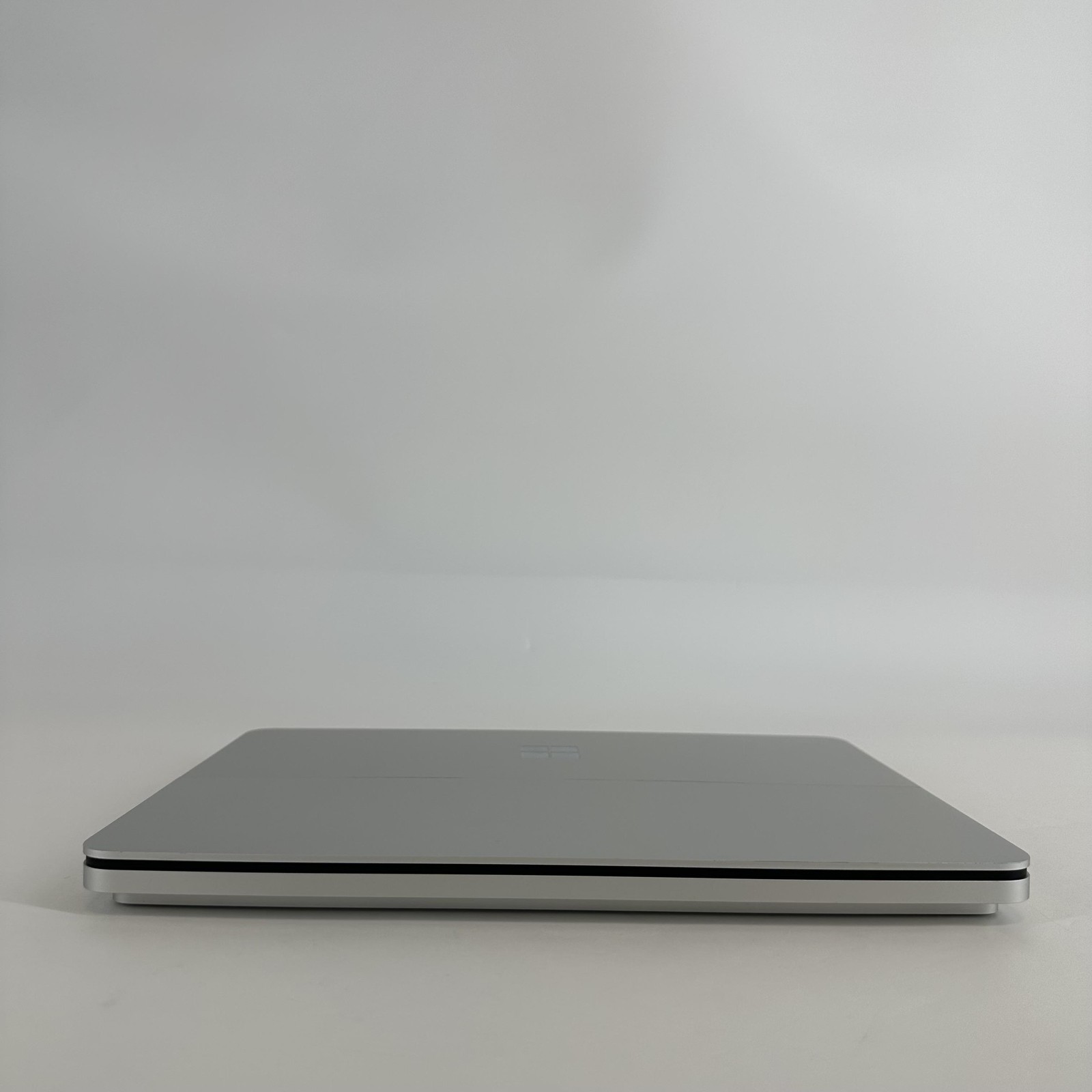 Microsoft Surface Laptop Studio 2 14 2K TOUCH i7-13700H 32GB 1TB RTX 2000 Ada