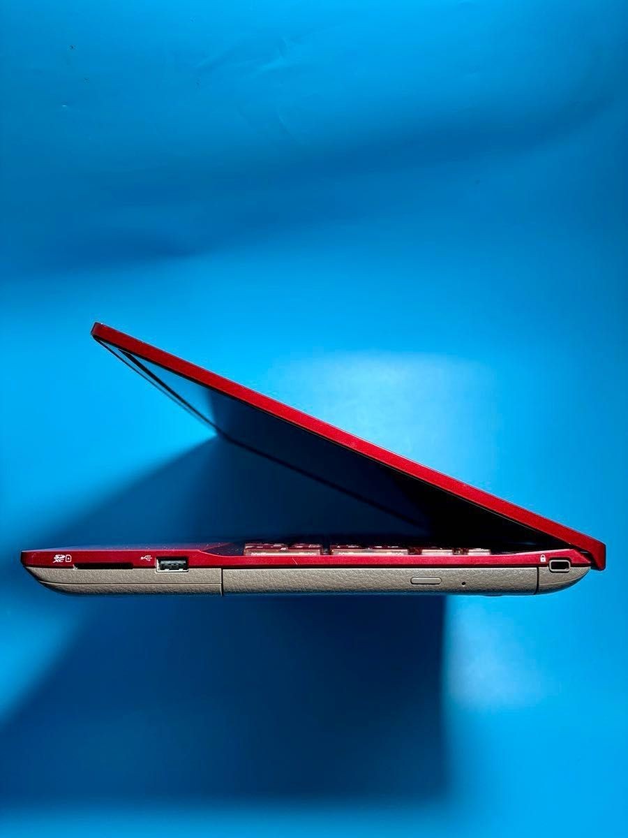 Fujitsu LIFEBOOK AH53/B3 8th generation i7 high speed SSD Notebook PC 17
