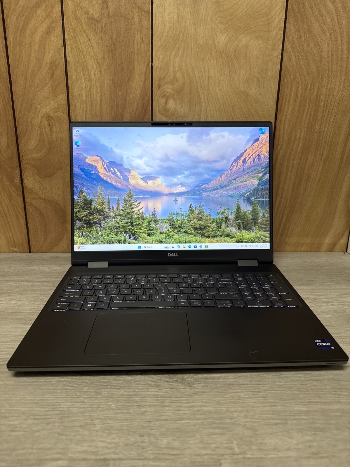 Dell – Precision 7680 – i9-13950HX – 32GB Ram – 2TB SSD – RTX 2000 ADA GPU
