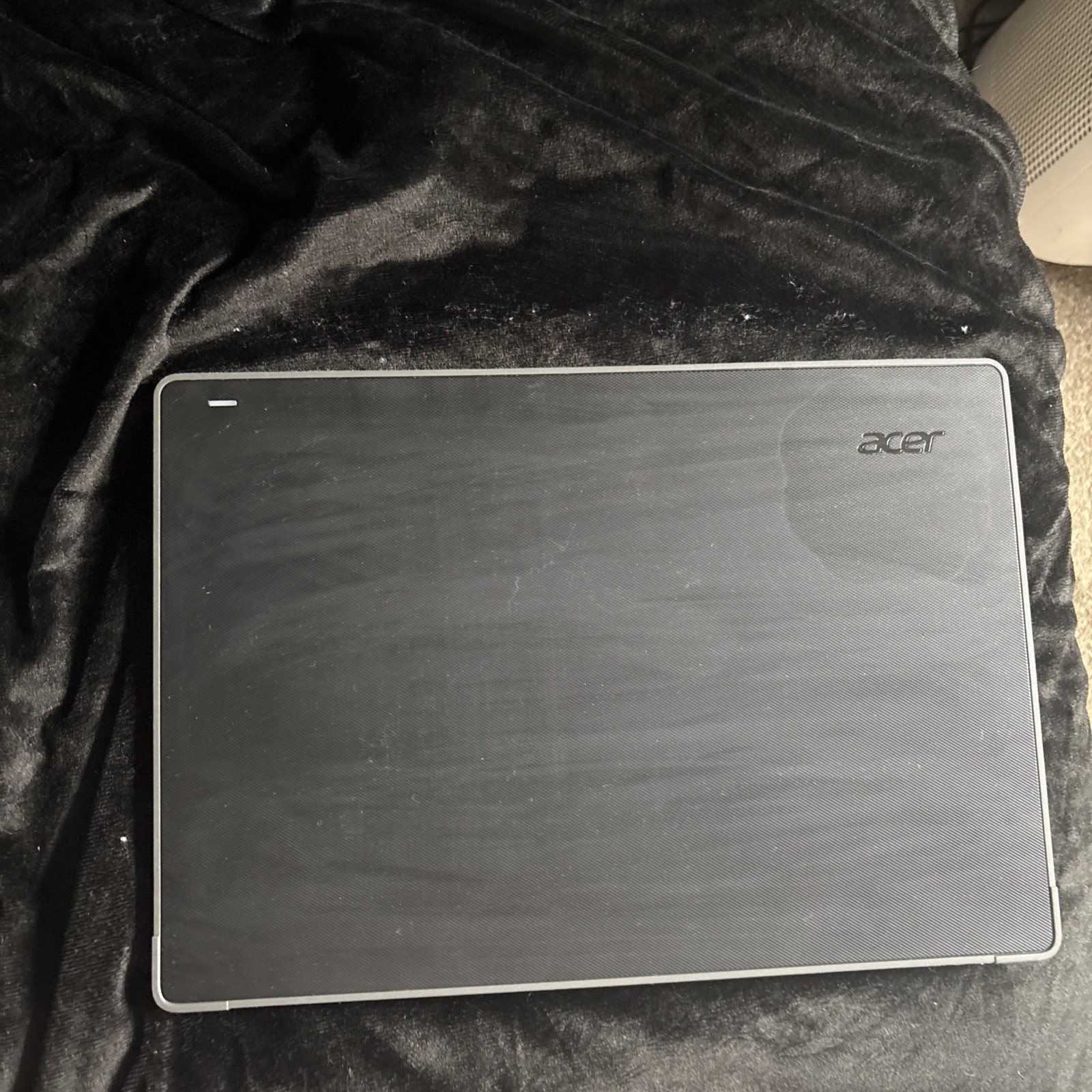 Acer Travel Mate B5 14. Used, good condition