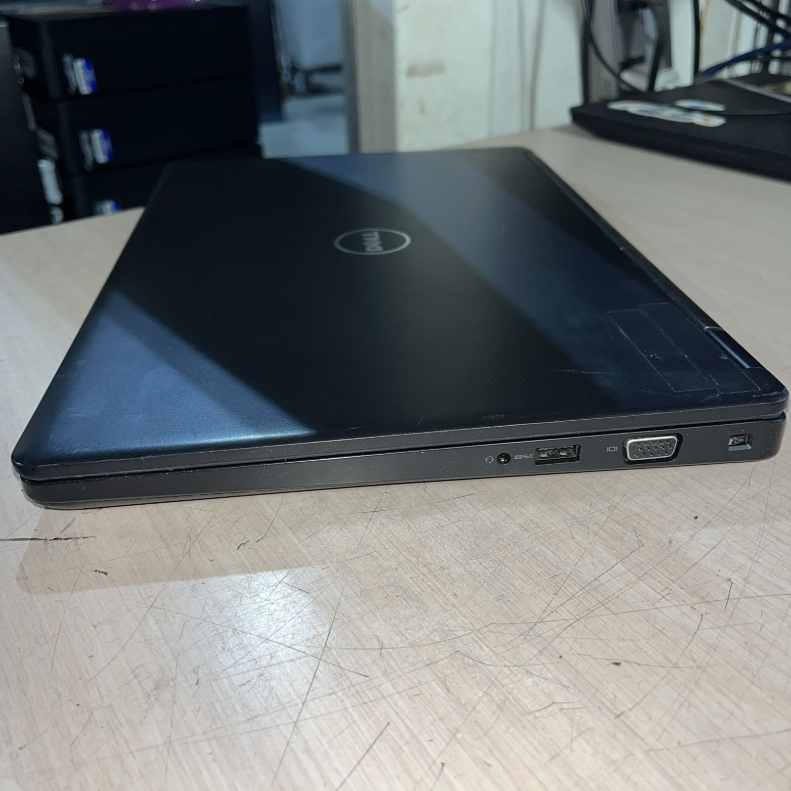 DELL LATITUDE 5480 INTEL CORE I5 7TH GEN 8GB RAM NO HD