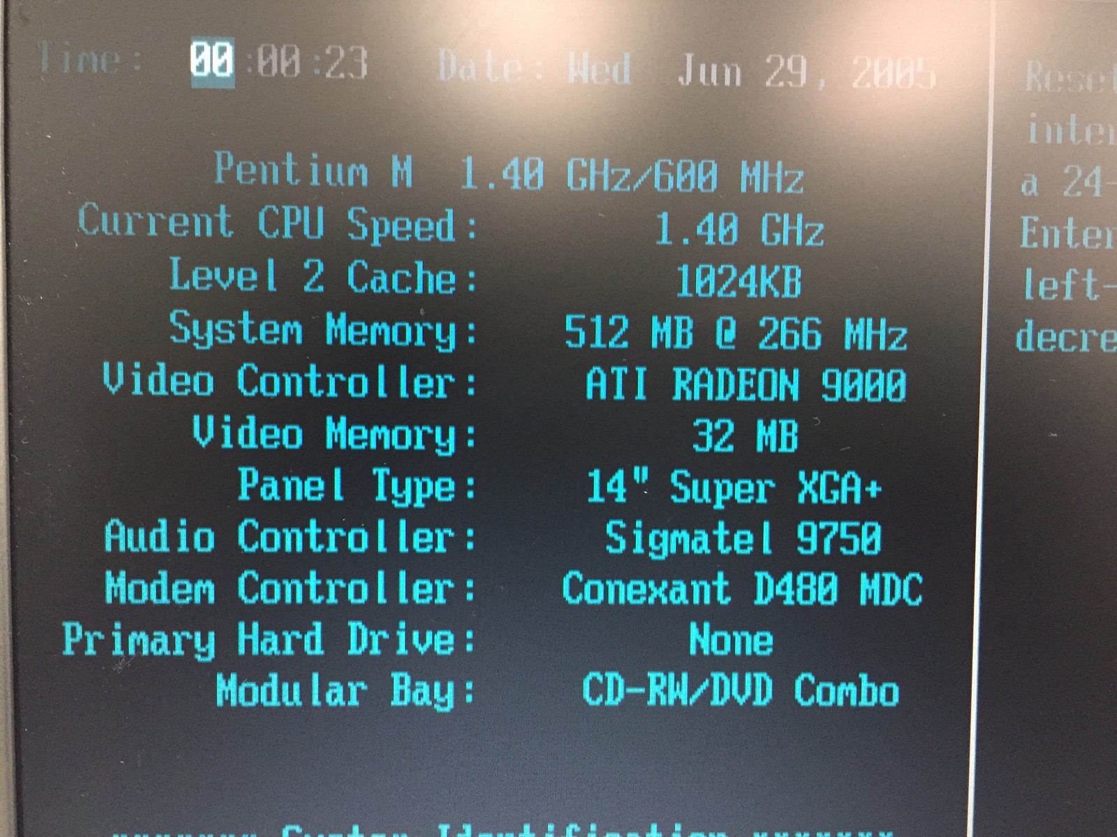 Vintage Dell Latitude D600 Intel Pentium M 1.40GHz 512MB RAM No HDD/OS No BATT