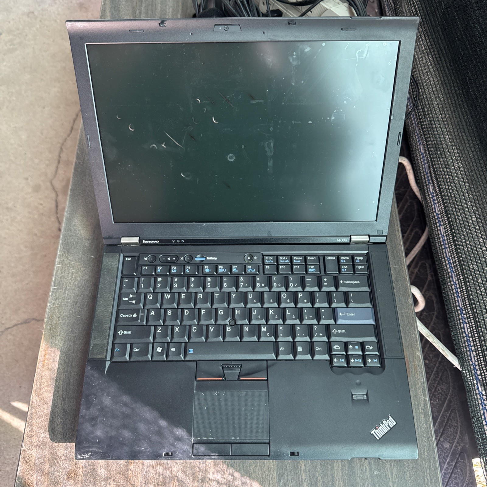 Lenovo ThinkPad T400s P9400 14″ Core 2 Duo 8GB RAM NO BOOT