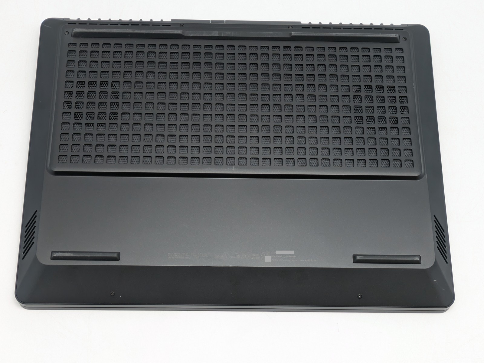 HP OMEN 16-ap0053dx 16″ Ryzen 9 8940HX 32GB DDR5 1TB SSD GeForce RTX 5060 8GB