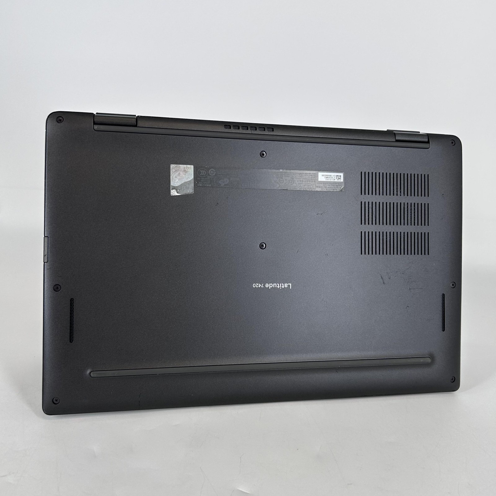 Dell Latitude 7420 14 Gray FHD i7-1185G7 3.00GHz 32GB 512GB SSD Very Good