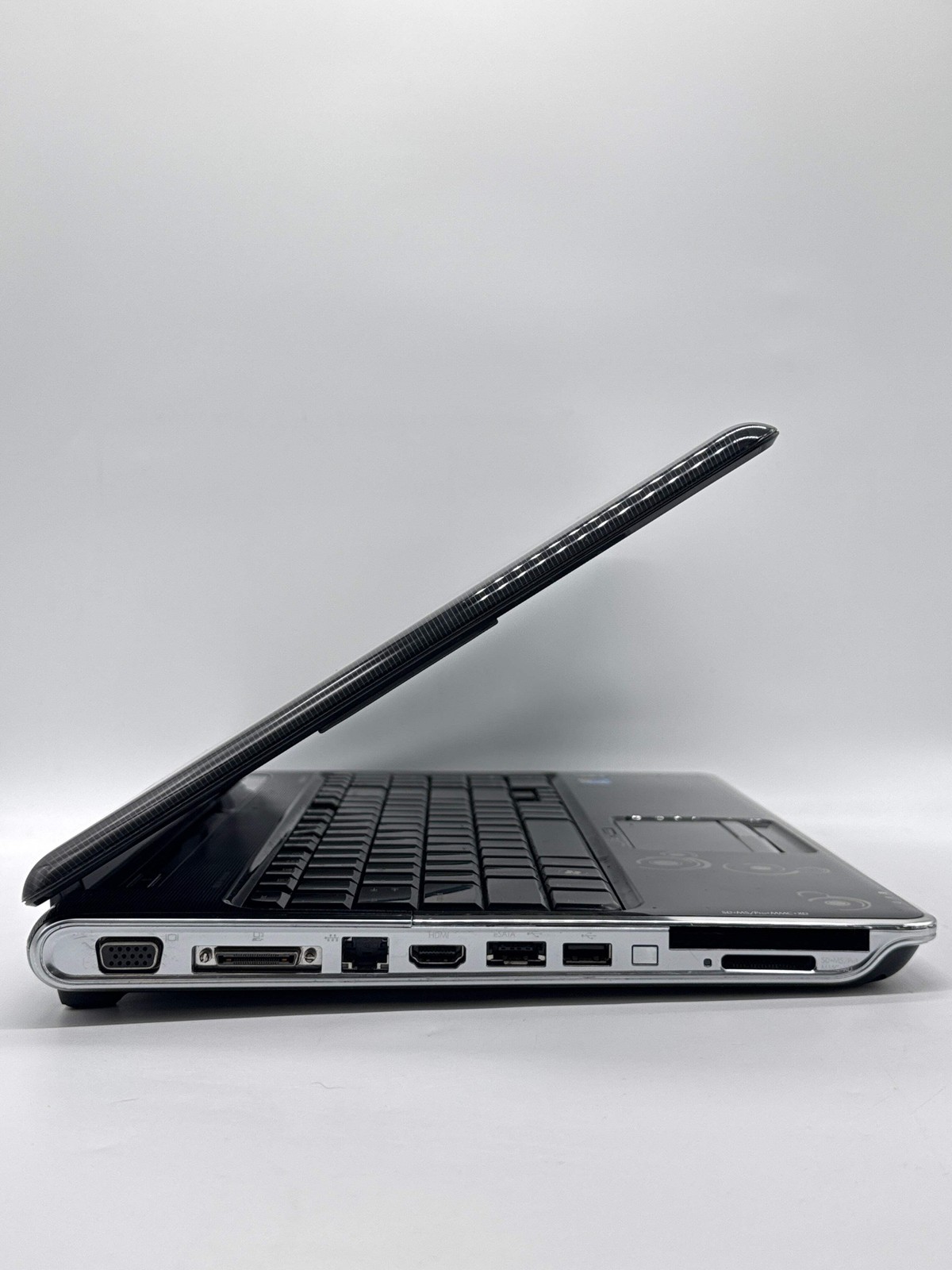 HP Pavilion DV6 Intel Core TM2 Duo T6600 4GB RAM 300GB HDD – For Parts [READ DES