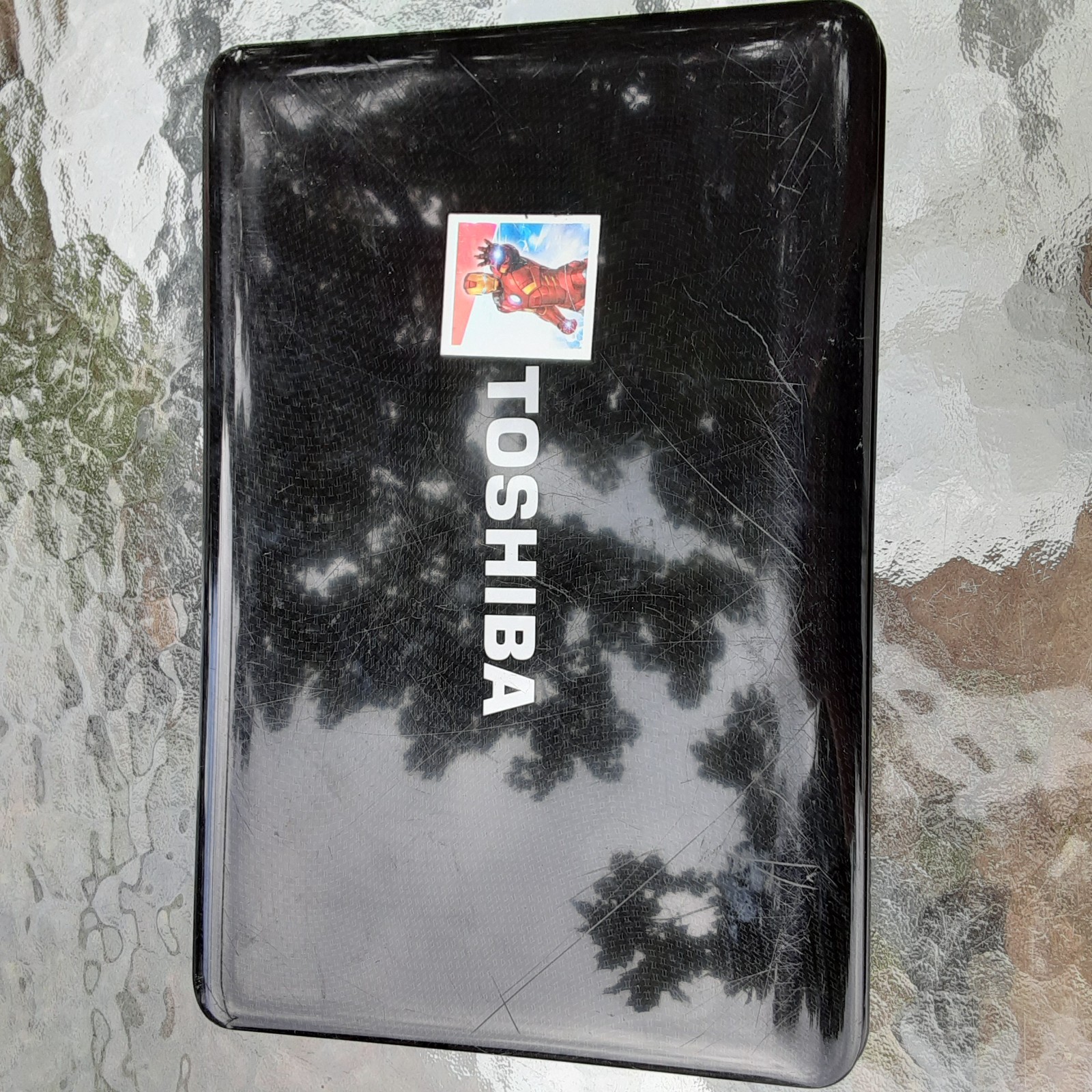 Toshiba Satellite L645D-S4036 AMD Vision | 2.30GHz 2GB | NO HDD