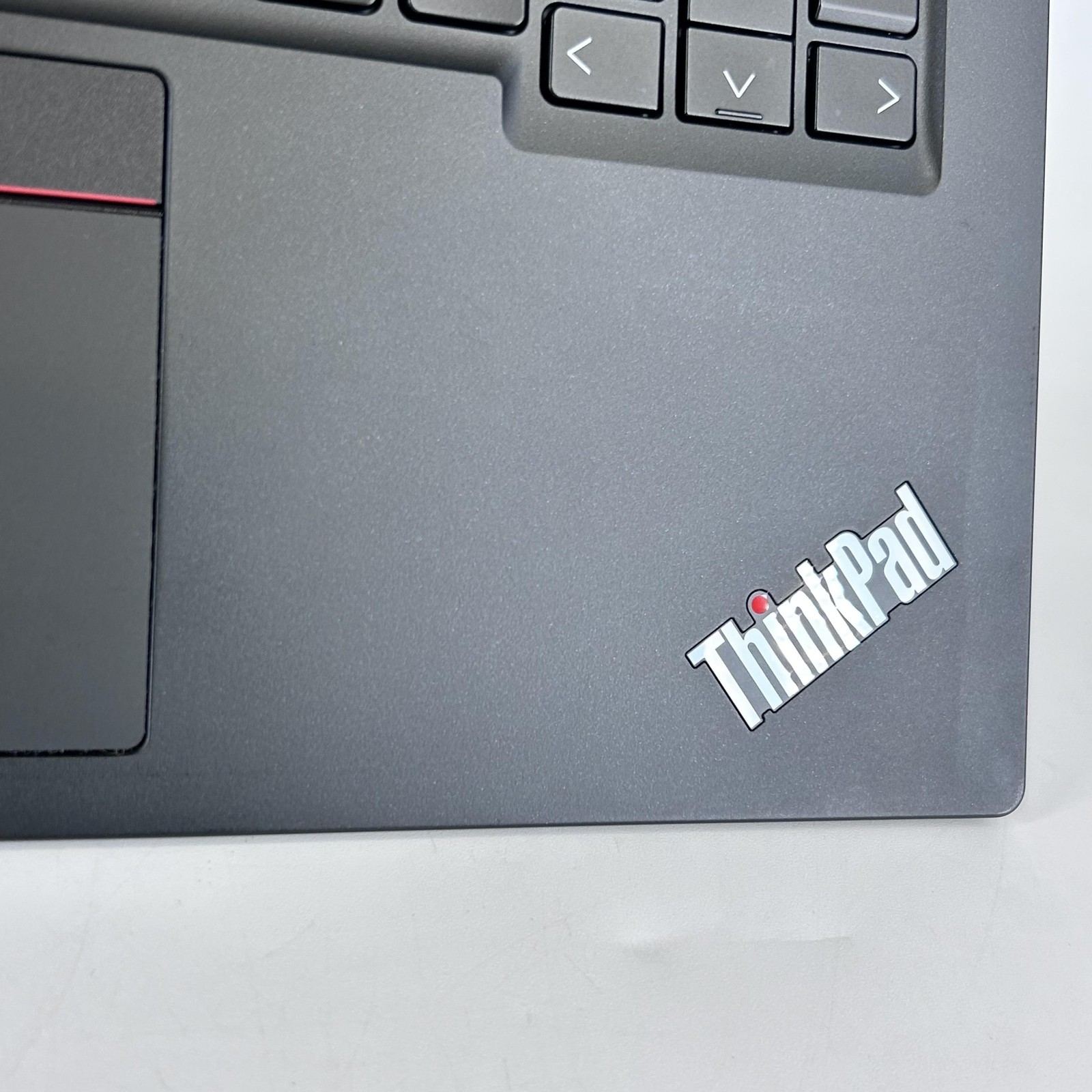 Lenovo ThinkPad E14 Gen 5 FHD+ 1.3 GHz i5-1335U 16GB 256GB SSD Very Good