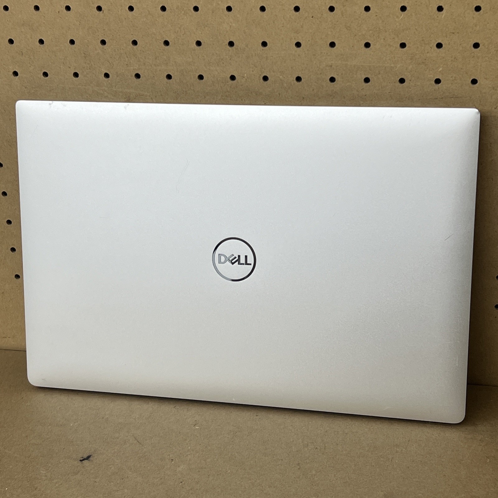 Dell Precision 5530 Xeon E-2176M 4K 32GB Ram Quadro P2000 – *No SSD/OS, Low Batt