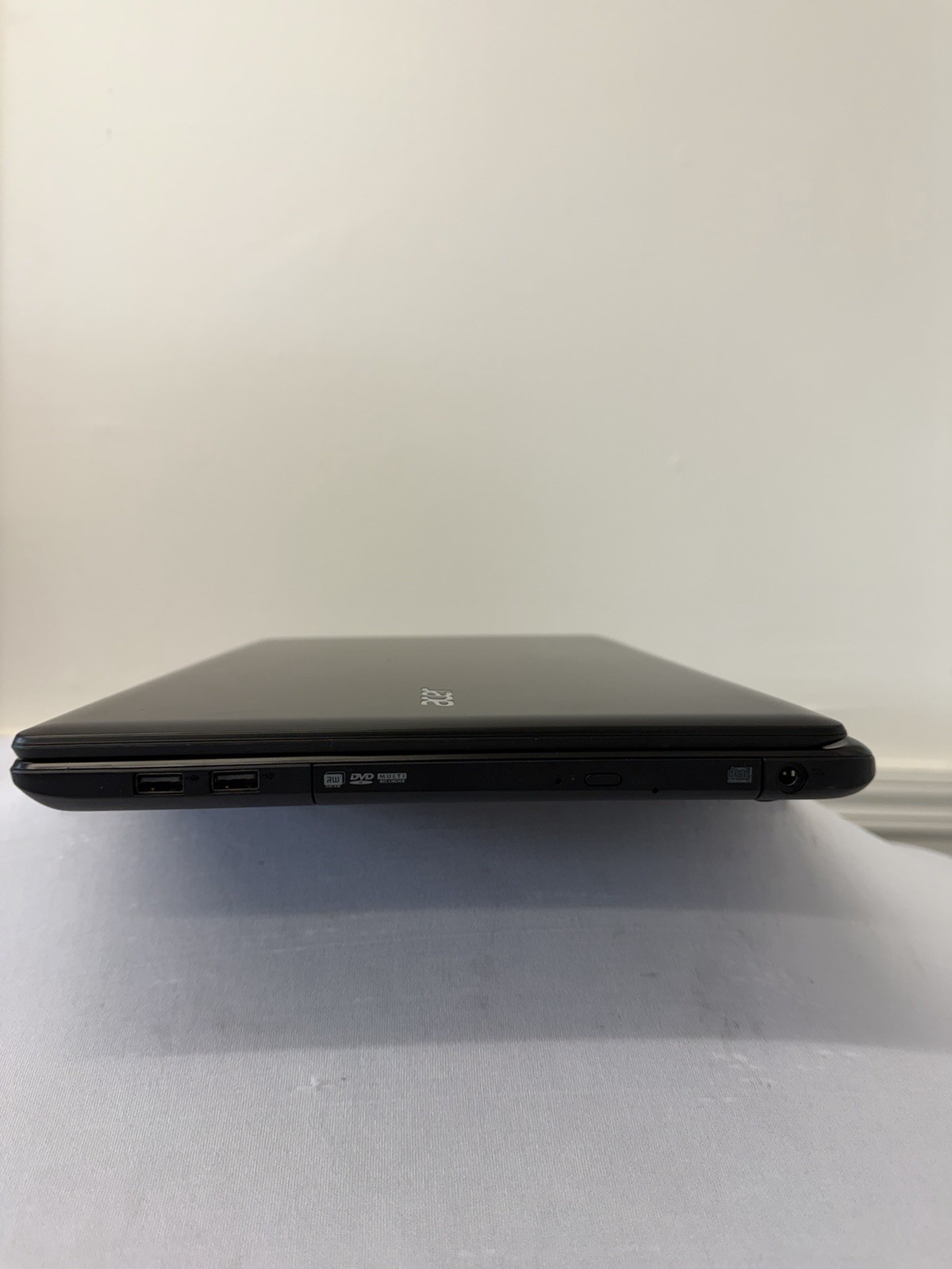 Acer Aspire E5-511P-C9BM Laptop- Intel Celeron N2930 – Read Des