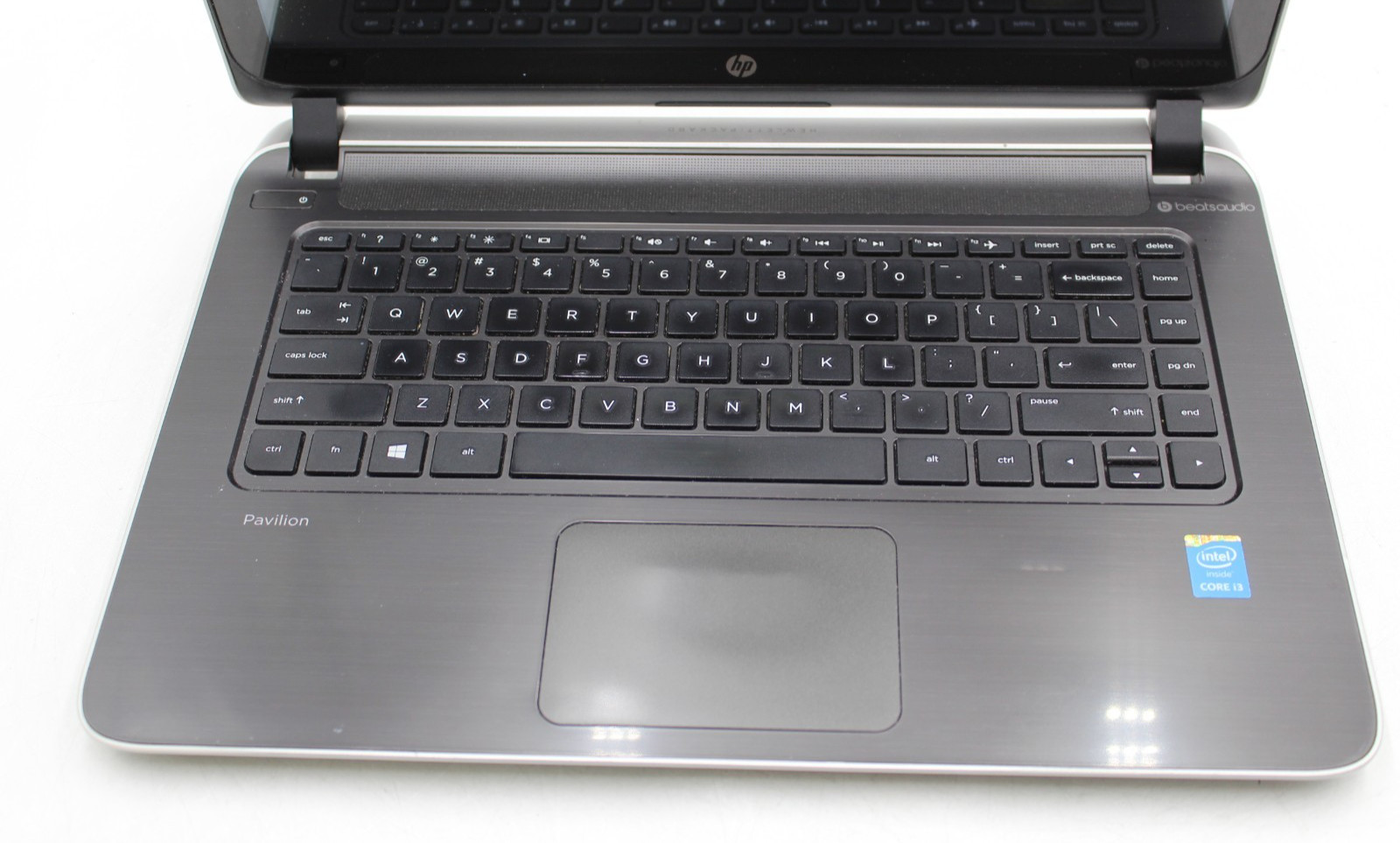 HP Pavilion 14 14in 750 GB HD 8 GB RAM i3-4030U 30 day warranty No OS