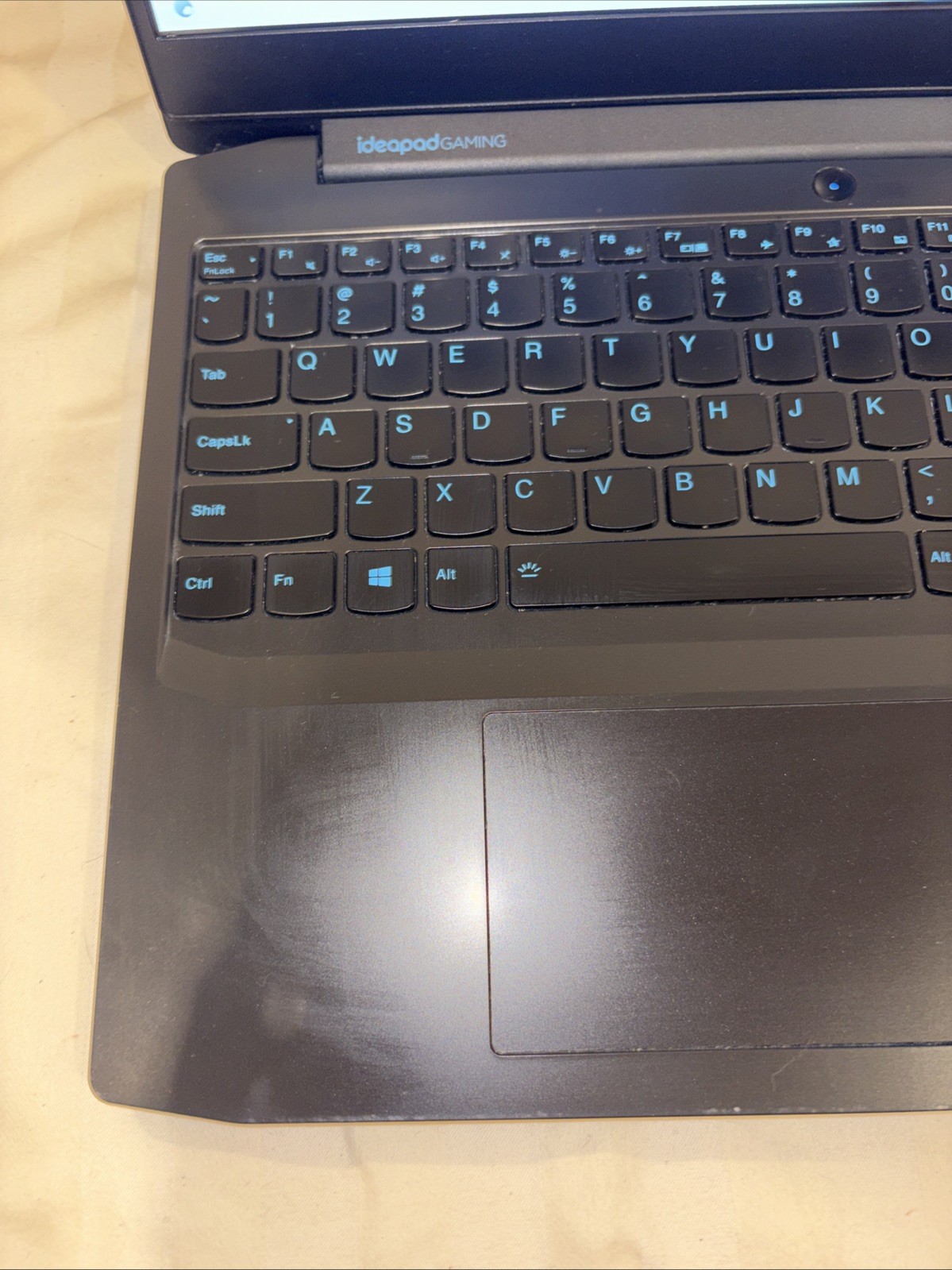 15.6″ Lenovo Ideapad Gaming 3 81Y4- i5-10300H 2.50 Ghz, 8 GB, 500 GB, Win 11 H