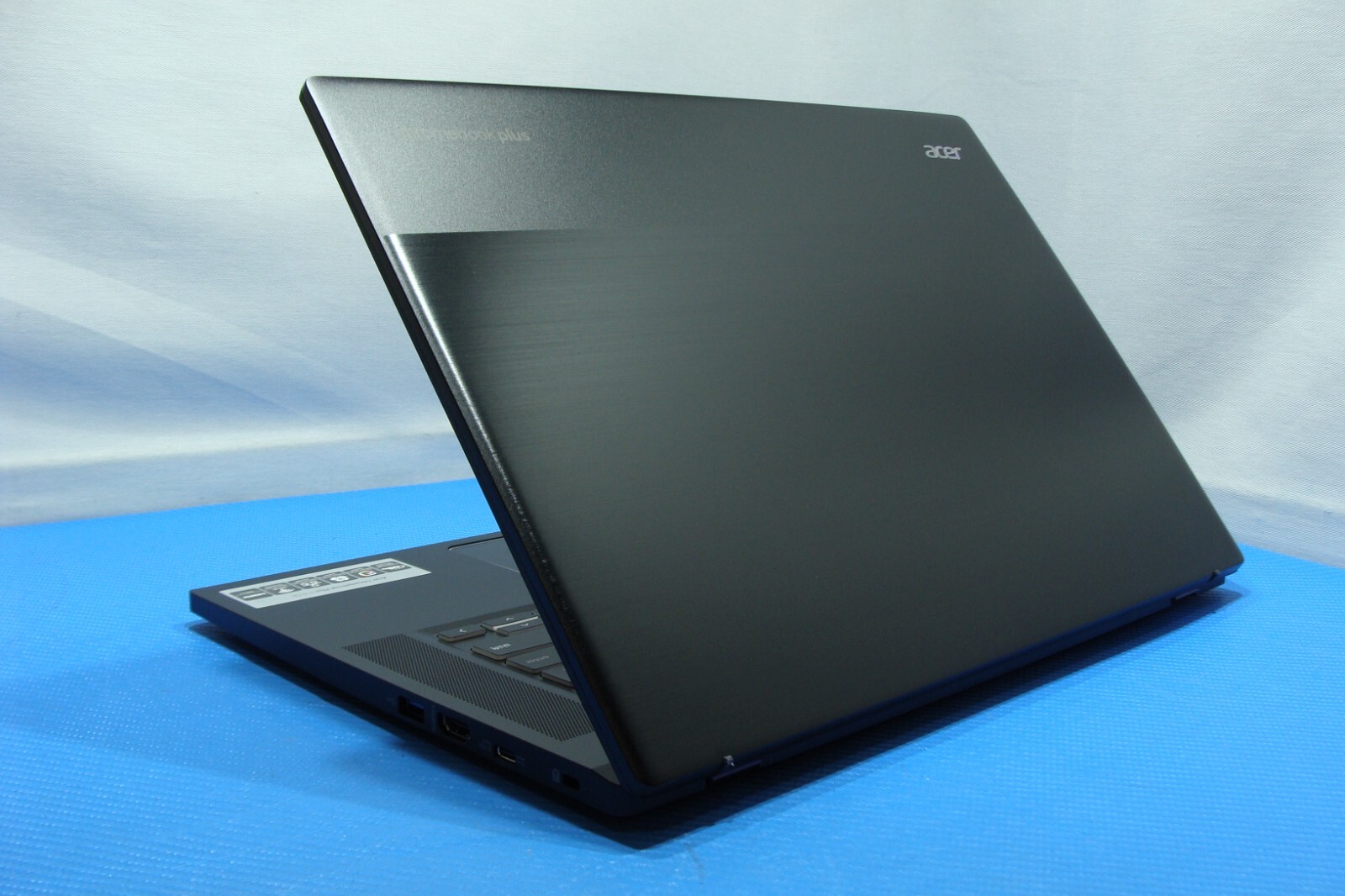 NEW! Acer Chromebook CBG516-2H 16″ WQXGA 120hz Core 5 120U 8GB 256GB SSD