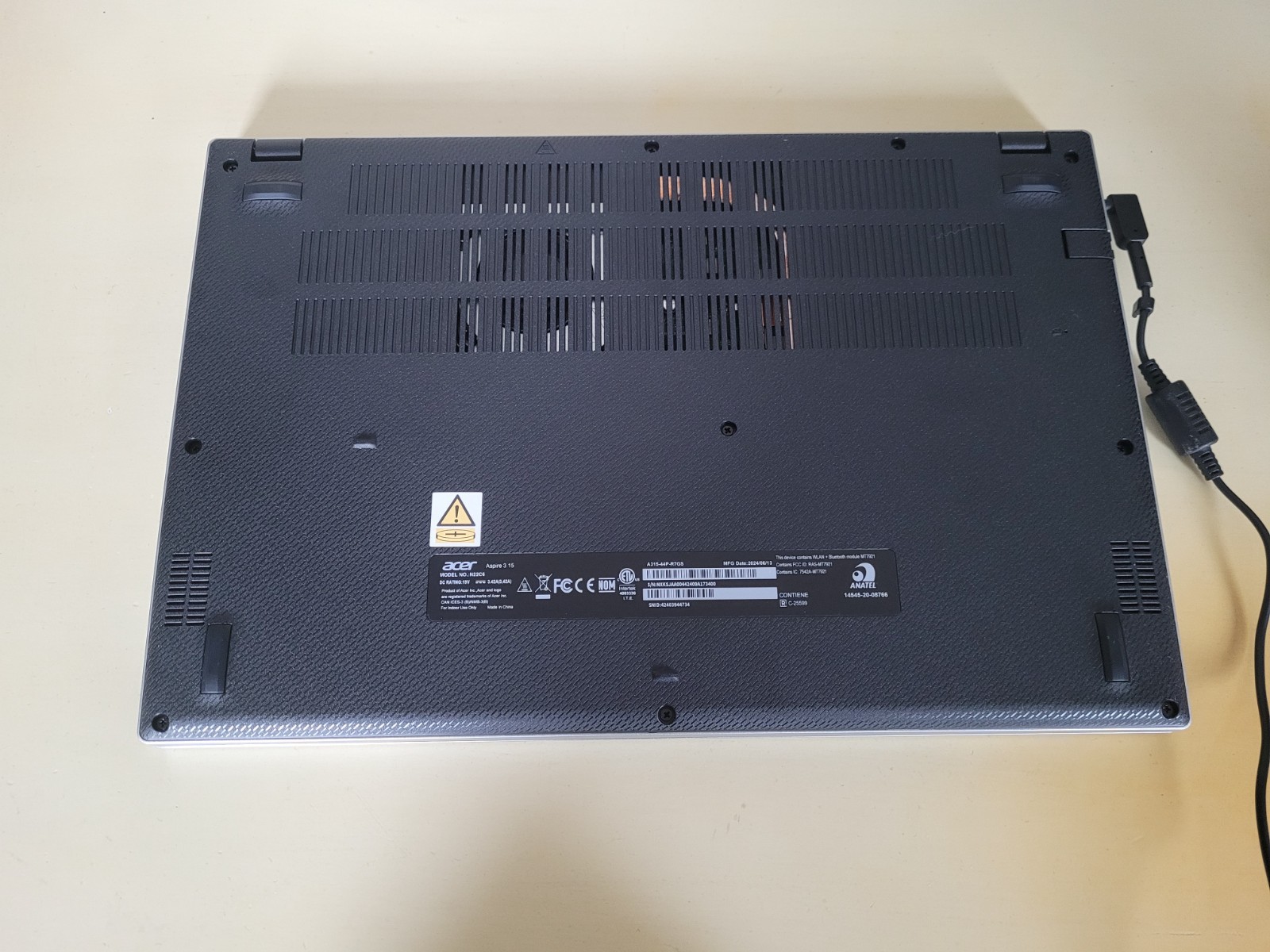 Acer Aspire 3 15 15.6″ FHD AMD Ryzen 7 5700U (8-Core) 2TB NVMe SSD 64GB RAM W11P