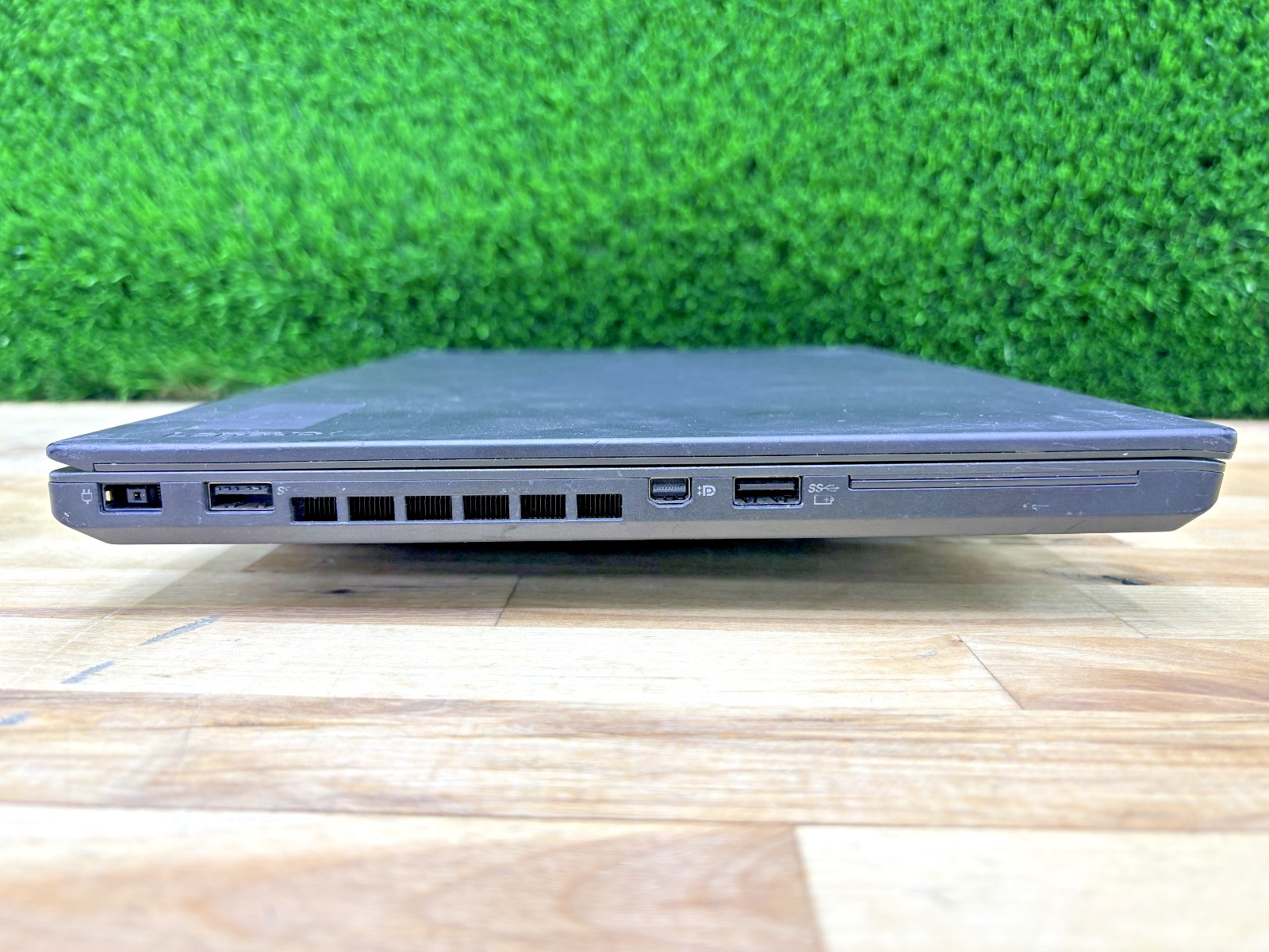 Lenovo ThinkPad T460 Intel i5-6th Gen 2.40GHz 16GB RAM 256GB SSD Windows 11 Pro*
