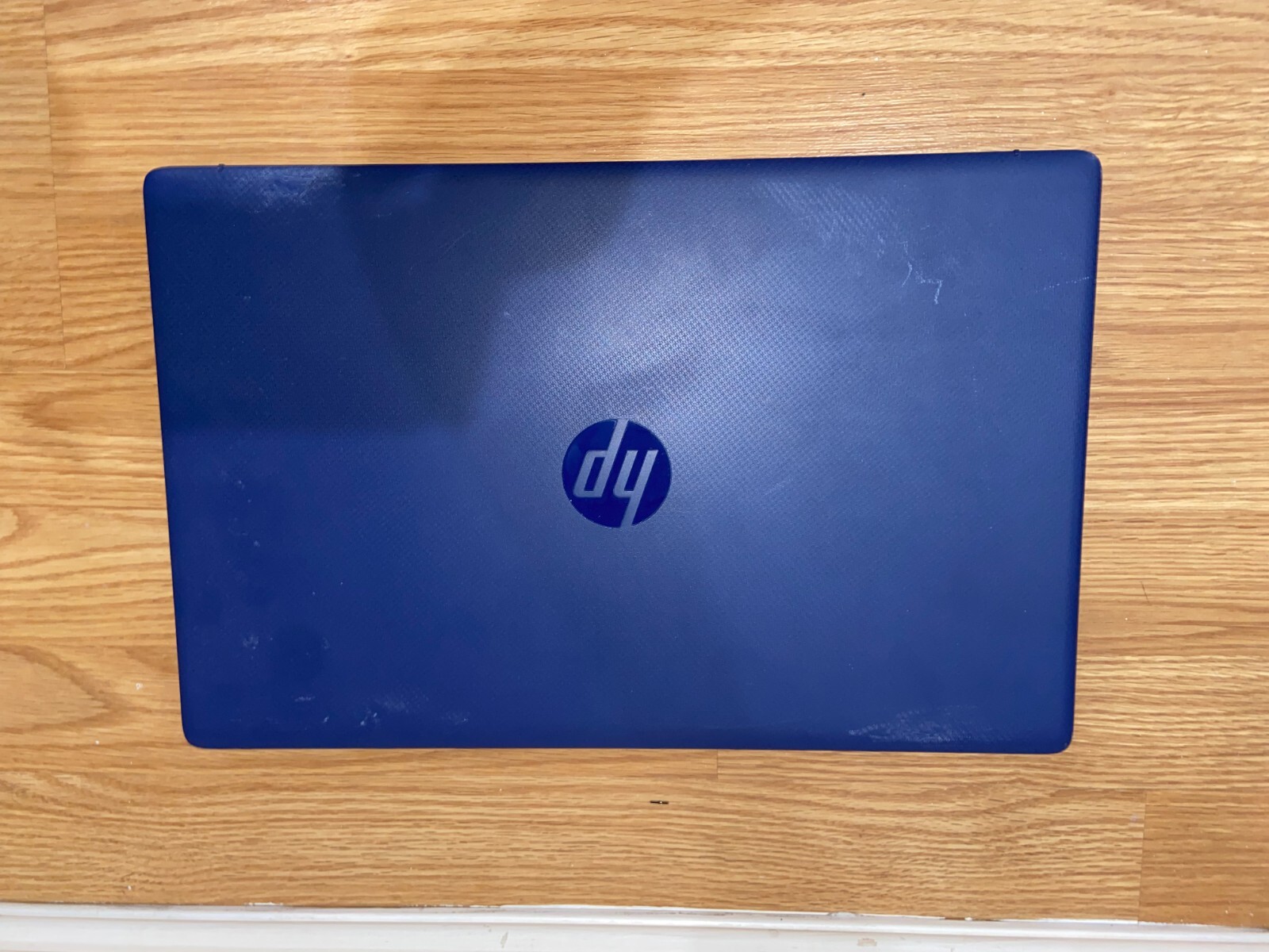 HP 17-ca2020nr 17.3″ (1TB HDD, AMD Athlon Gold 3150U, 2.40GHz, 4GB RAM) Notebook