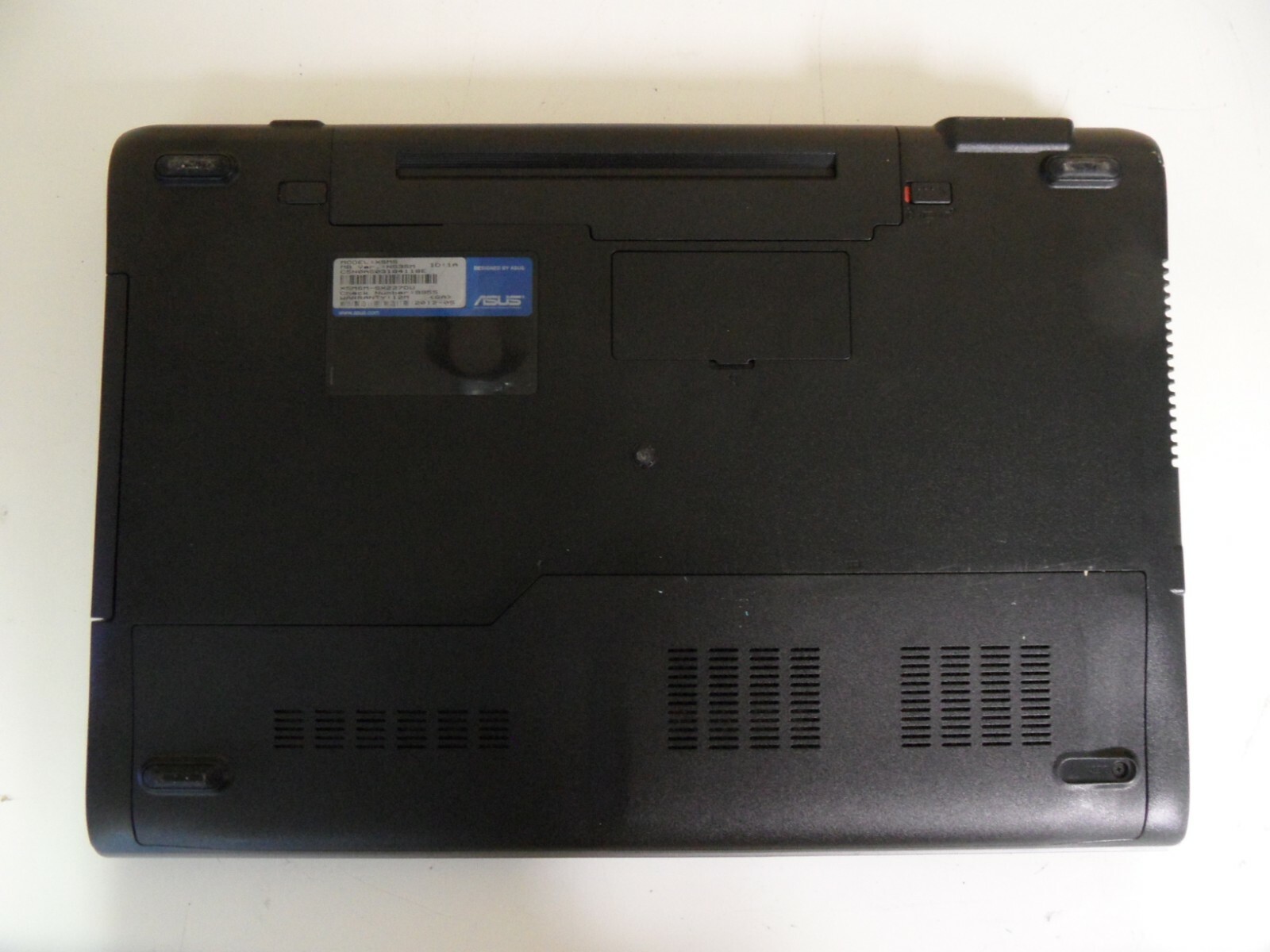 ASUS X5MS N53SM Laptop 4 Parts Booted Windows 10 1TB i7-2670QM Spanish