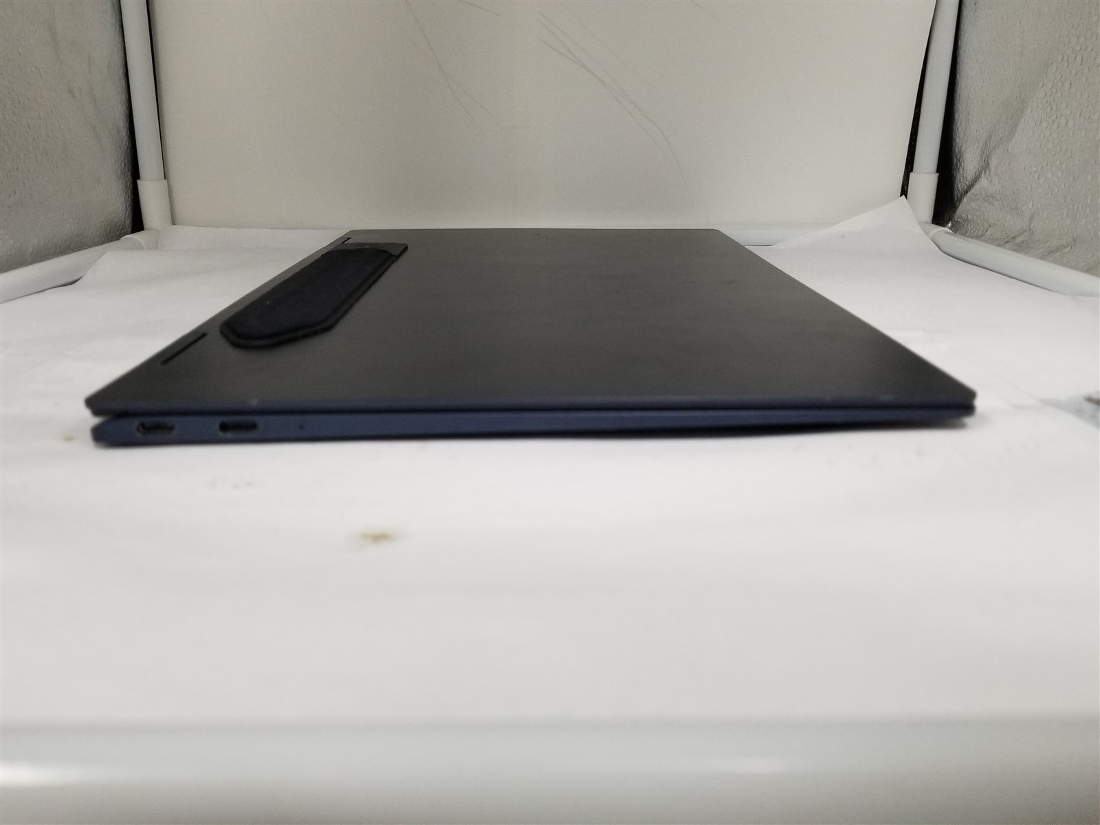 Samsung Galaxy Book Pro 360 Core i7 13.3″ 16GB/512GB Navy See Details VD6224
