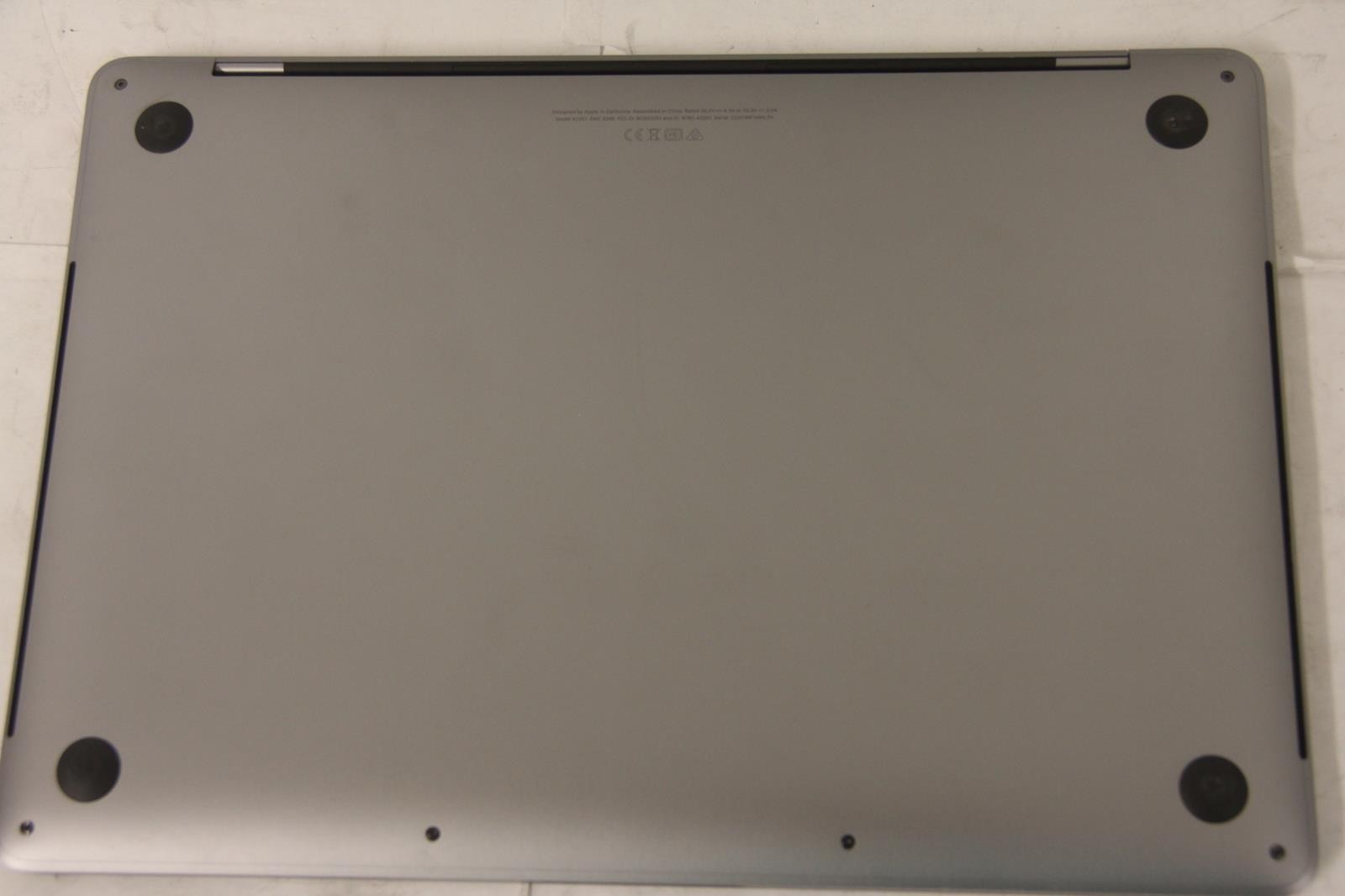 APPLE A2251 2.0GHz 16GB RAM 500GBSSD 13-Inch MacBook Pro