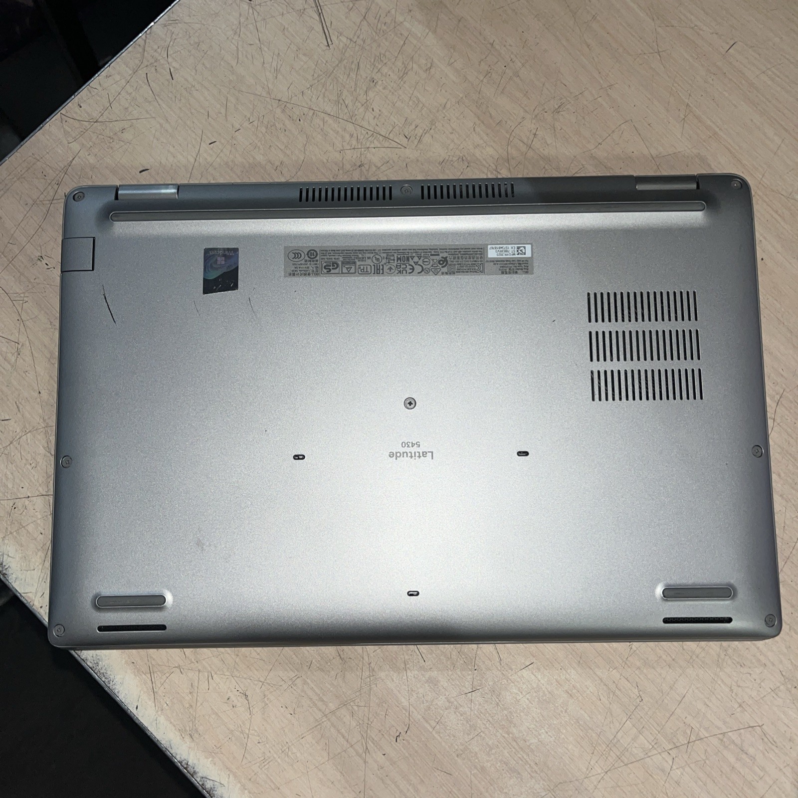 DELL LATITUDE 5430 INTEL CORE I5 12TH GEN 8GB RAM NO HD
