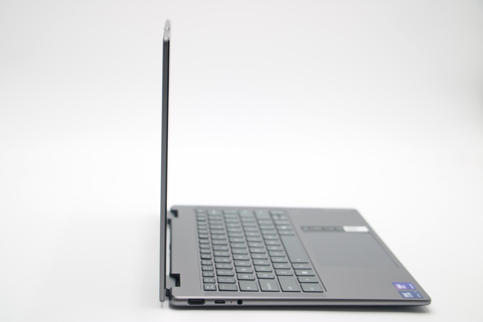 Lenovo Yoga 7 2-in-1 14ILL10 *2.1GHz Ultra 5 226V/16GB RAM/1TB SSD* 6Mt Warranty