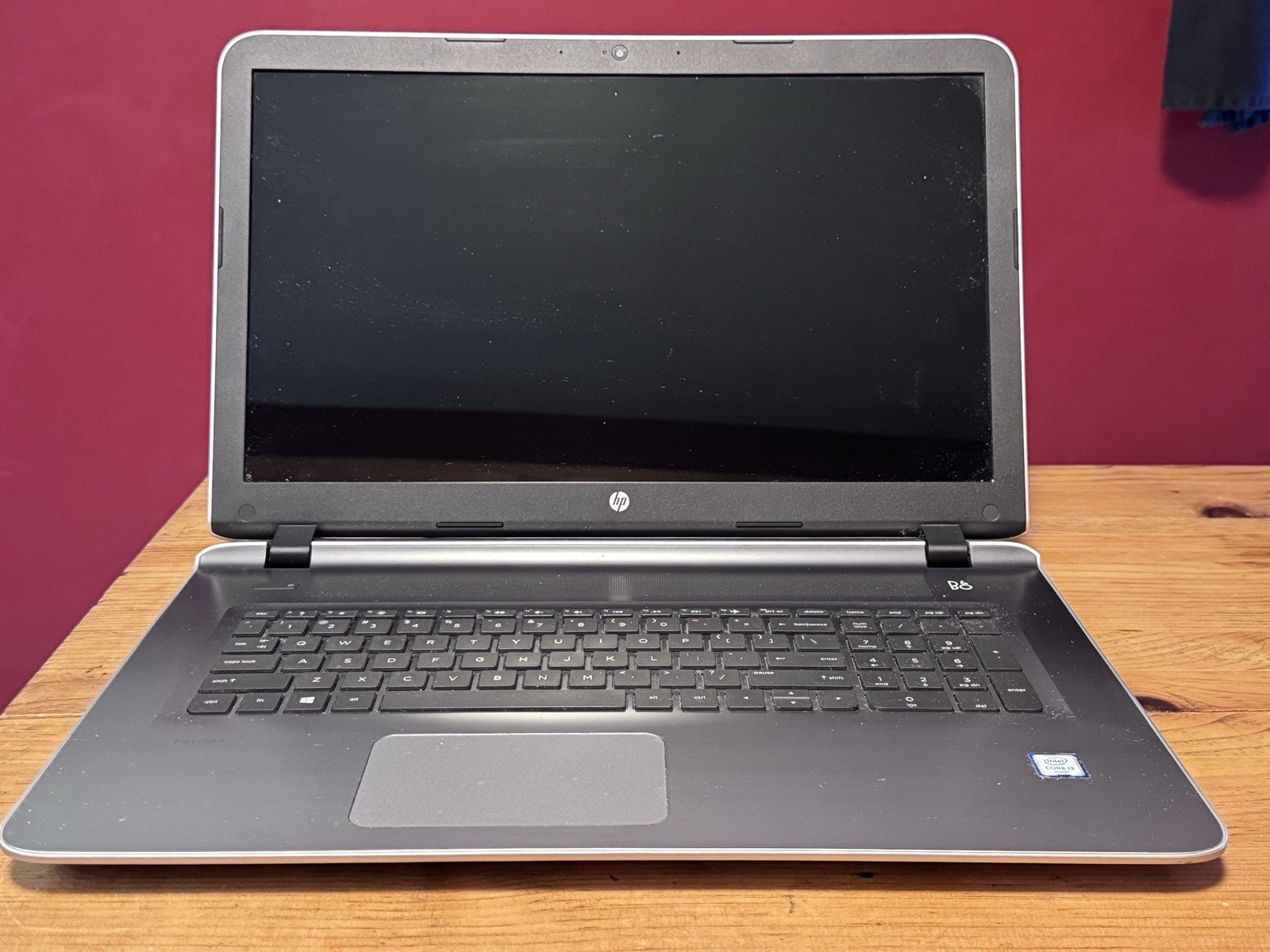 HP Pavilion 17t-g100 Core i3 17.3″ Windows 10 Laptop 1000 GB ATA HD 6GB RAM 6lb