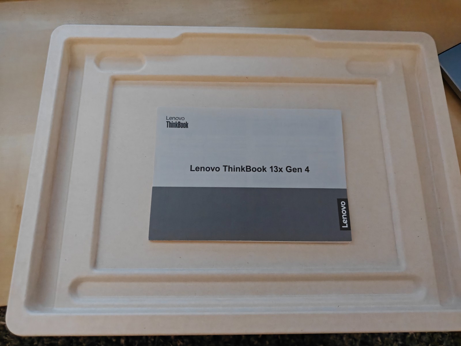 Lenovo ThinkBook 13x G4 IMH Core Ultra 9 185H Arc Graphics 512GB 16GB, Excellent