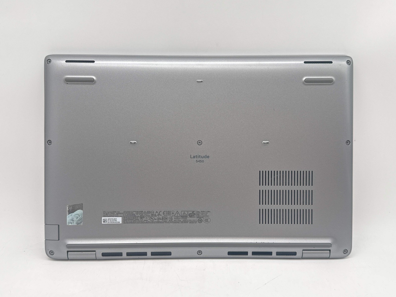 2025 Dell Latitude 5450 14″ Core Ultra 7 165U 16GB 512GB SSD w/ Charger