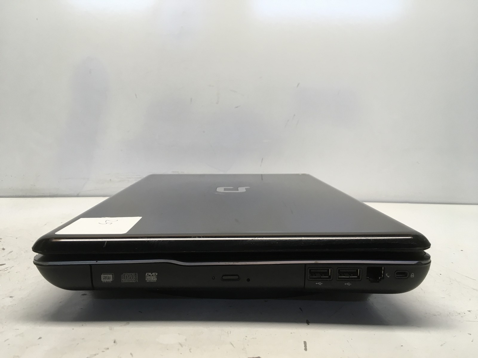 Compaq Presario CQ60-615DX Intel Celeron 900 2.2GHz 2 GB NO HDD No Batt