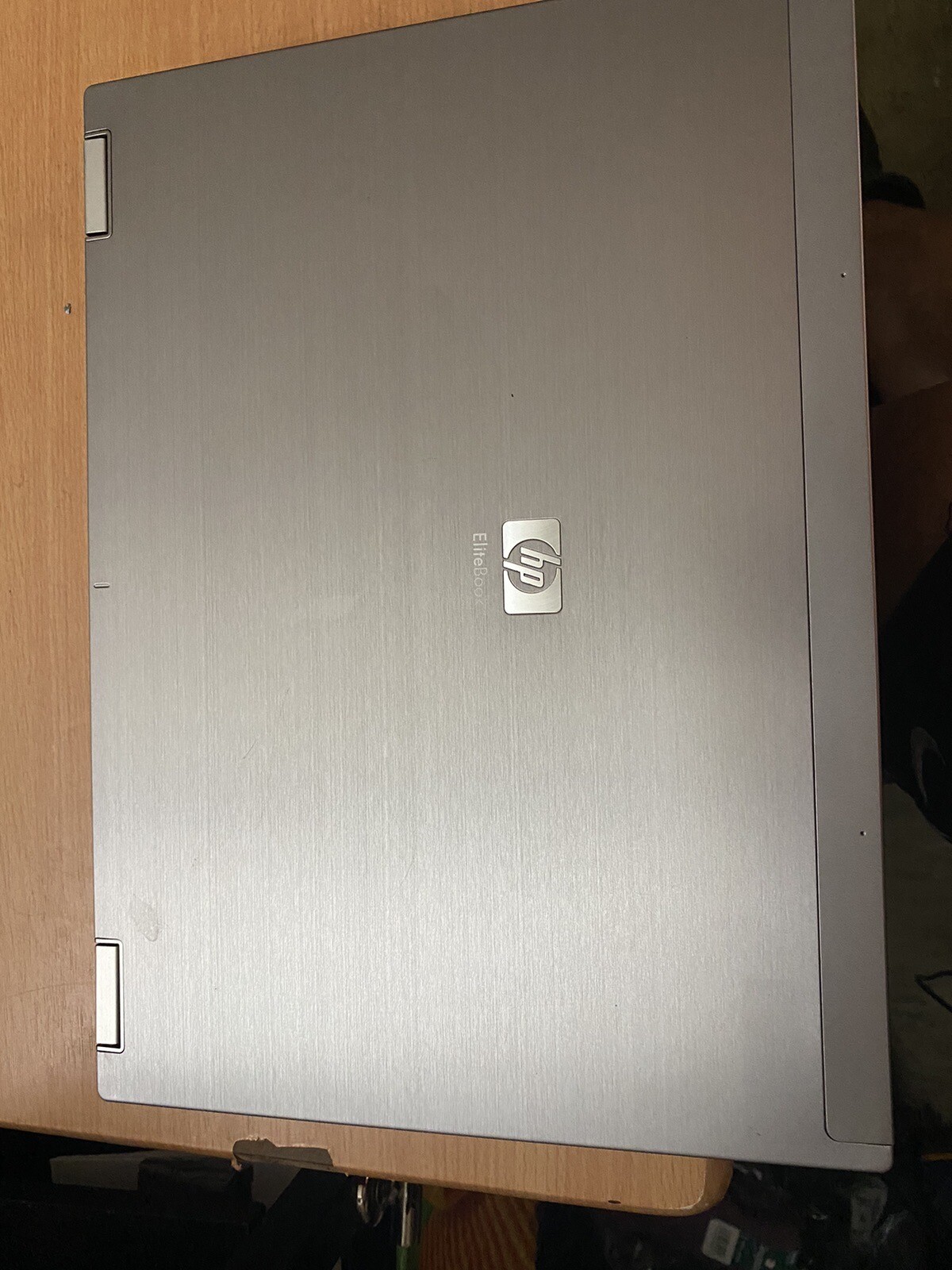 HP EliteBook 6930p Intel Core 2 Duo P8600 2.4GHz 4GB RAM No HDD 14.1″ Notebook