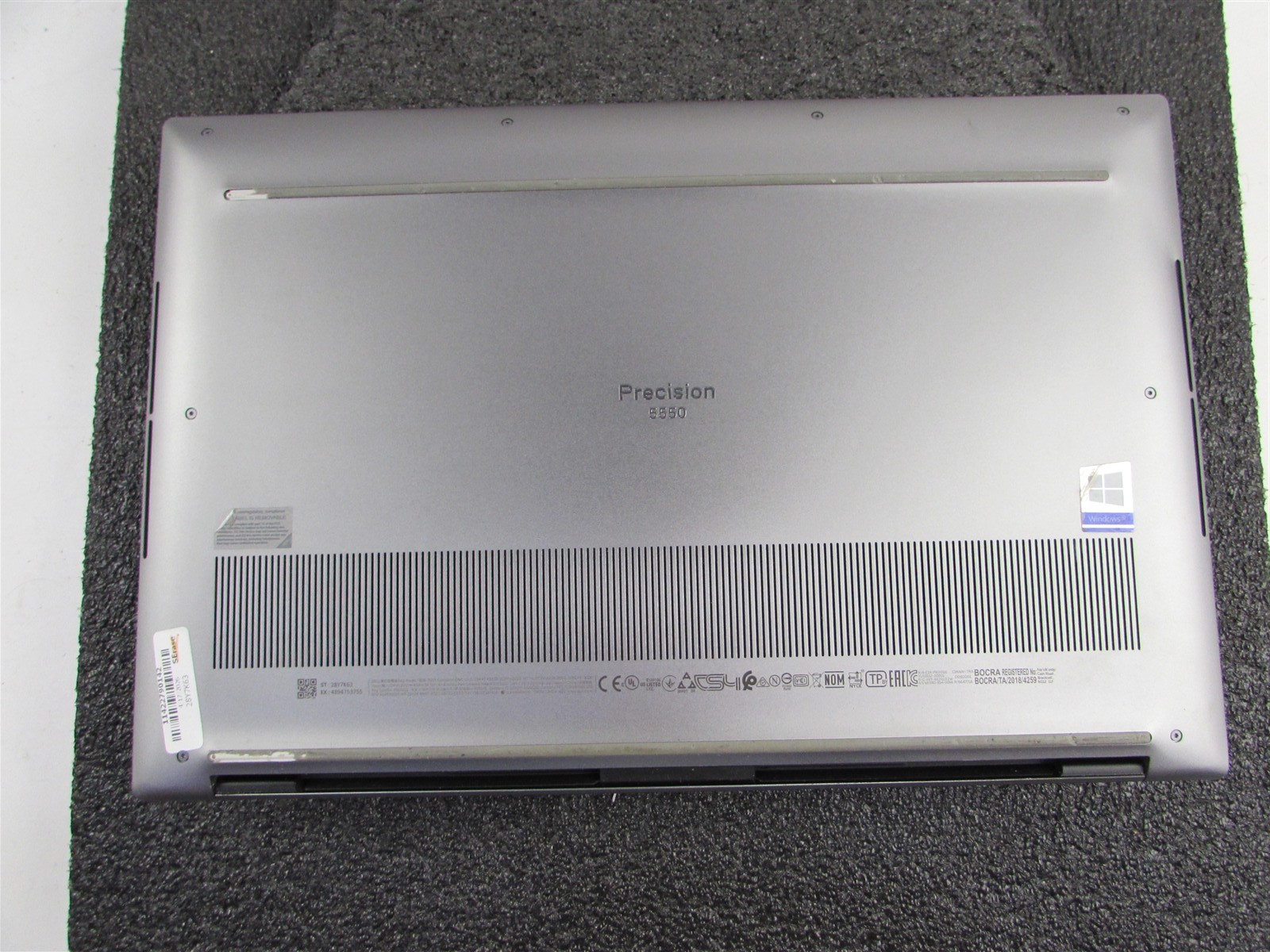 DELL PRECISION 5550 1920X1200 FHD CORE I7-10875H 512GB SSD 64GB RAM T2000 NO O.S