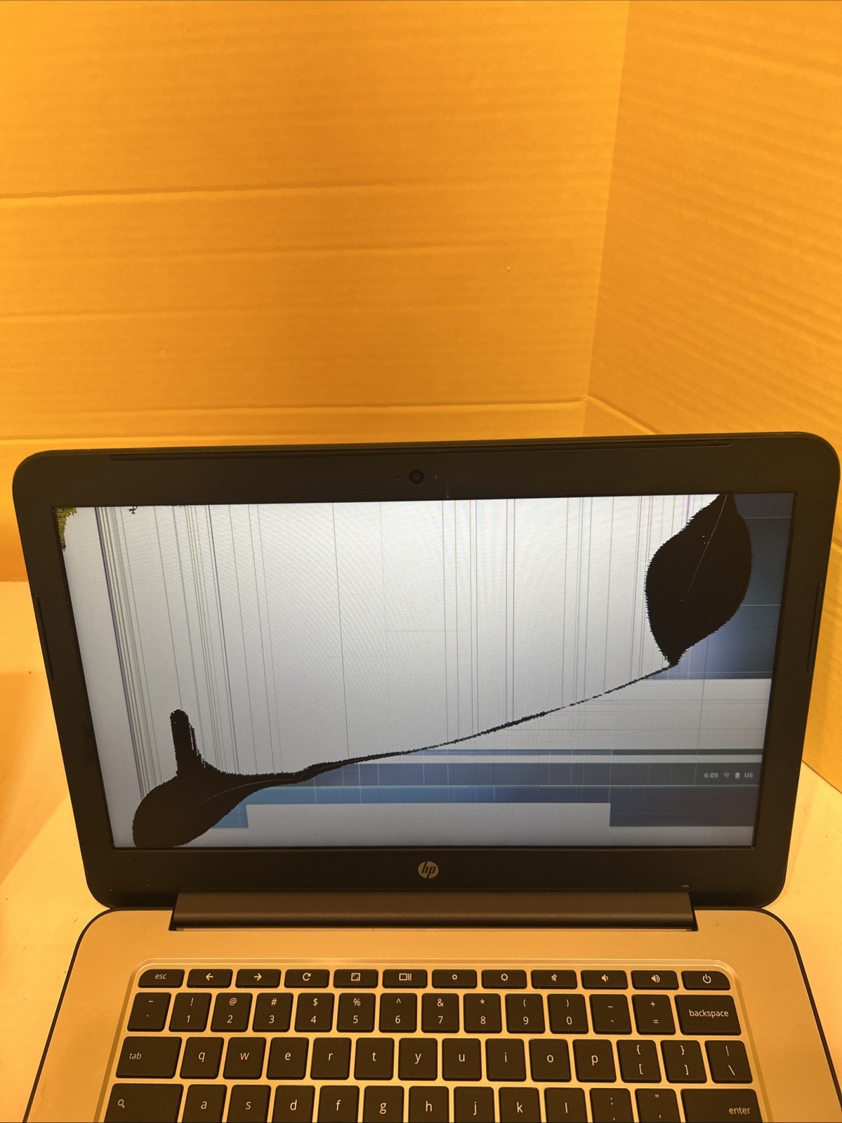 Lot of 2 HP Chromebook 14 G4 14″ For Parts Repair No Chargers