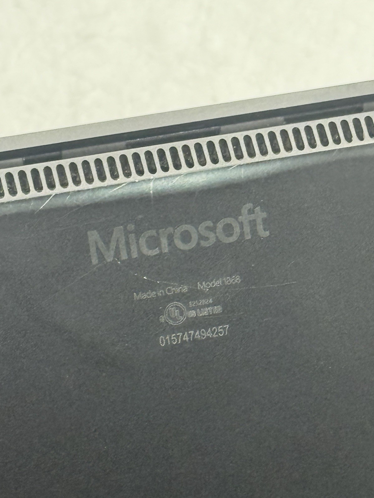 Microsoft Surface Laptop 3 1868 13.5″ Touch i7-1065G7 1.3GHz 16GB 512GB READ