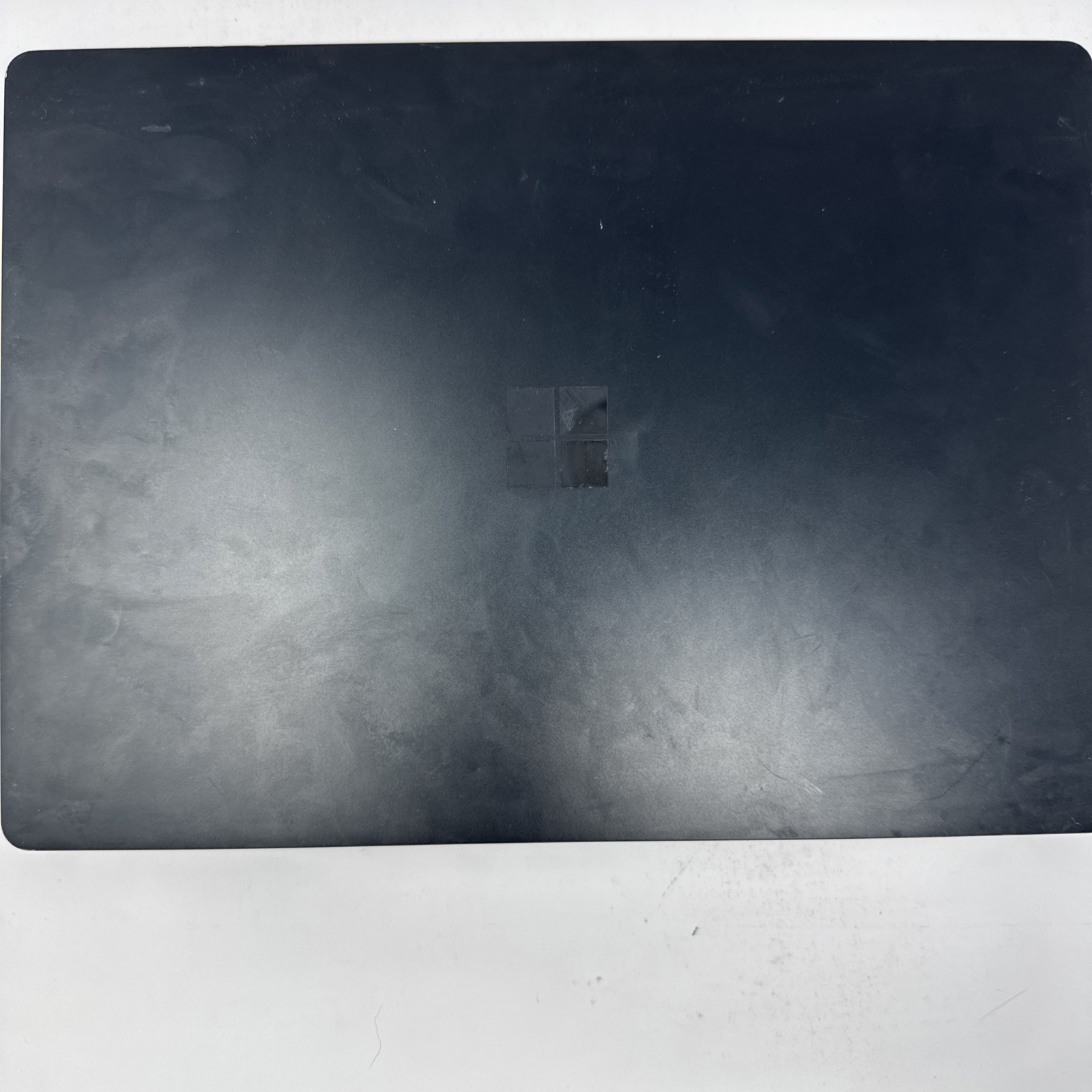 Microsoft Surface Laptop 2 13.5″ i7 16GB 512GB SSD Black Company Locked