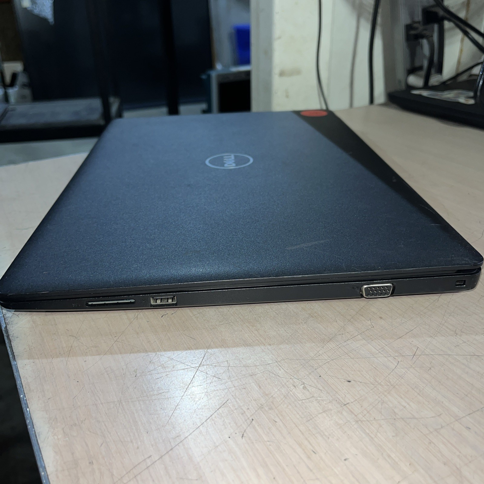 DELL LATITUDE 3590 INTEL CORE I7-8550U 1.80GHZ 8GB RAM NO HD