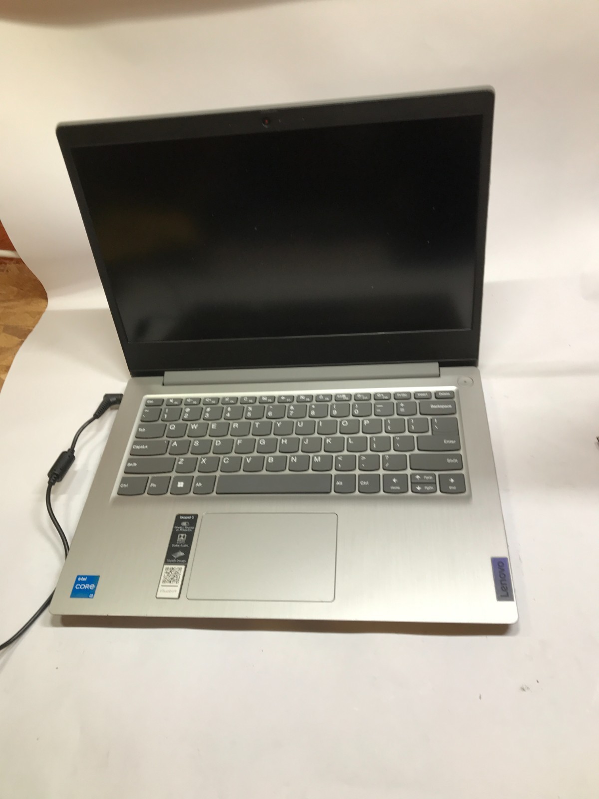 Lenovo IdeaPad 3 14ITL05 14″ Intel i3 8GB RAM NO SSD For Parts WILL NOT BOOT