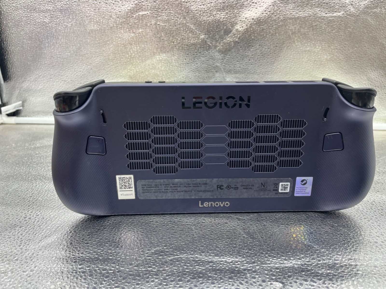 Lenovo Legion Go S 8″ 16GB RAM, 512GB SSD, AMD Ryzen Z2, SteamOS, Nebula