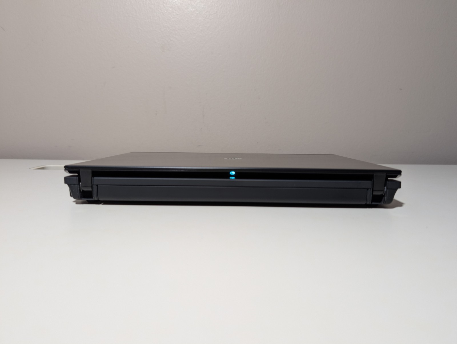 10.1″ HP Mini 5101 | Atom 2GB RAM 128GB SSD | Win 7 Pro 32-Bit W/ Charger