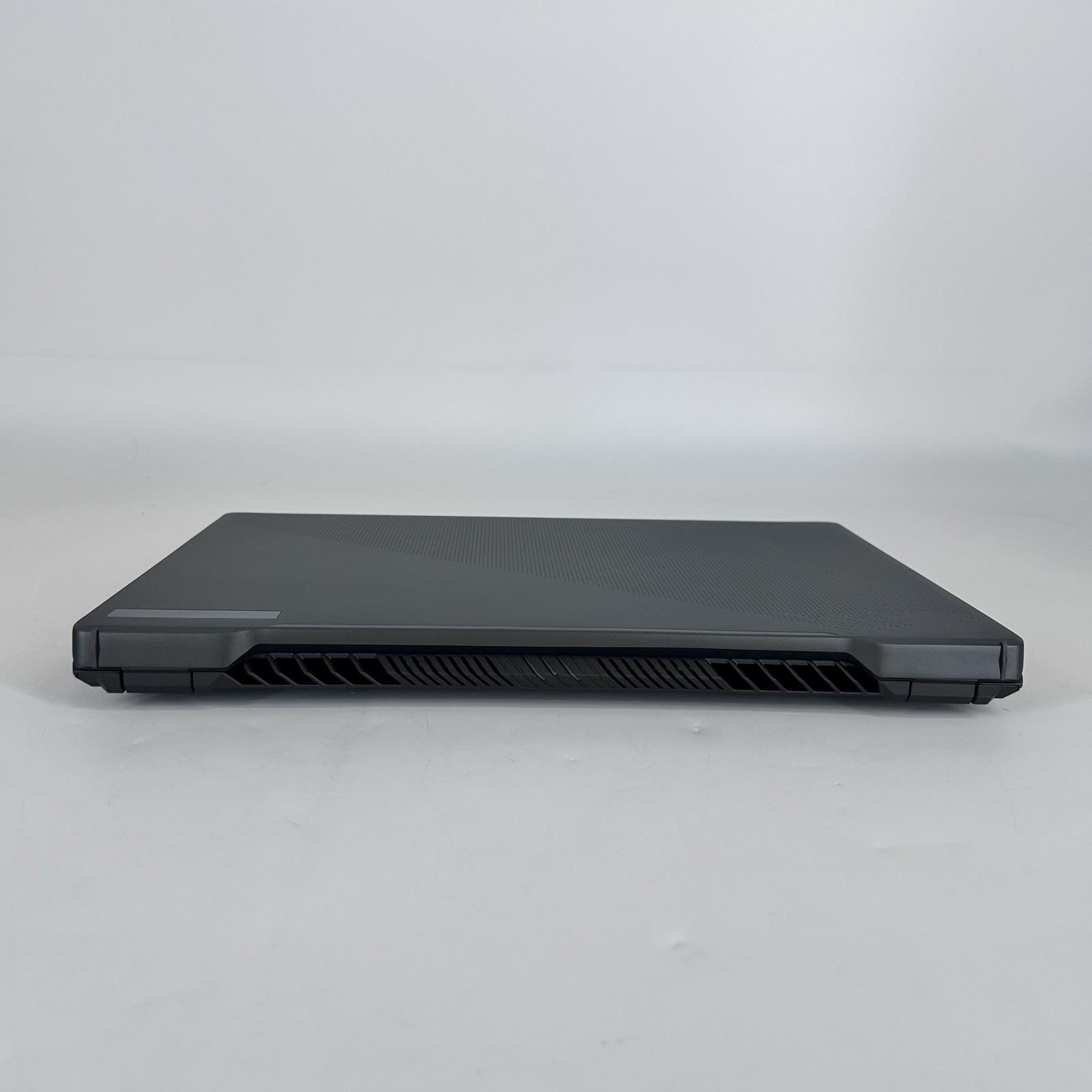 Asus ROG Zephyrus G16 GU603 FHD+ i7-13620H 16GB 512GB RTX 4070 MINOR FRAME SPLIT