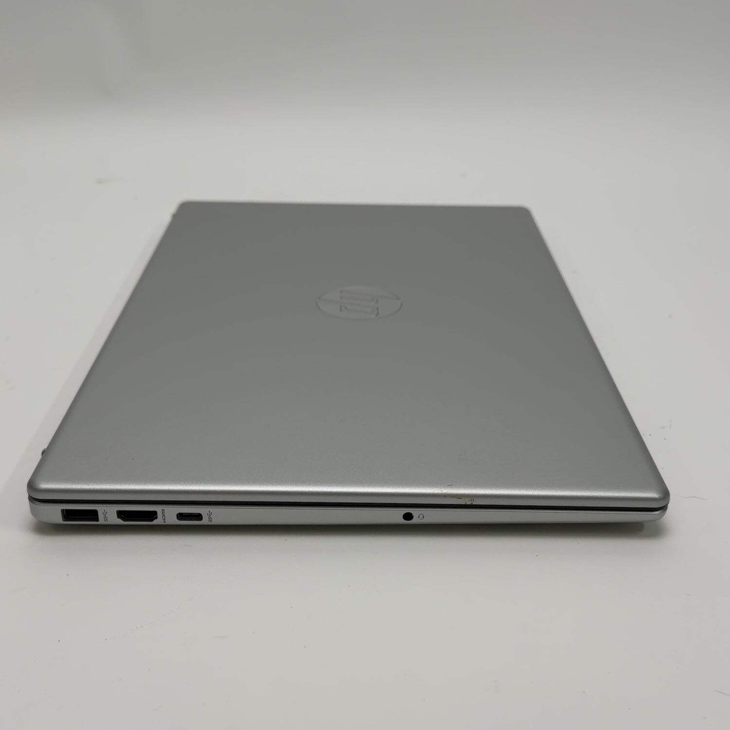 HP Laptop TPN-Q286 15.6″ i5-1334U 1.3GHz 16GB RAM 512GB SSD