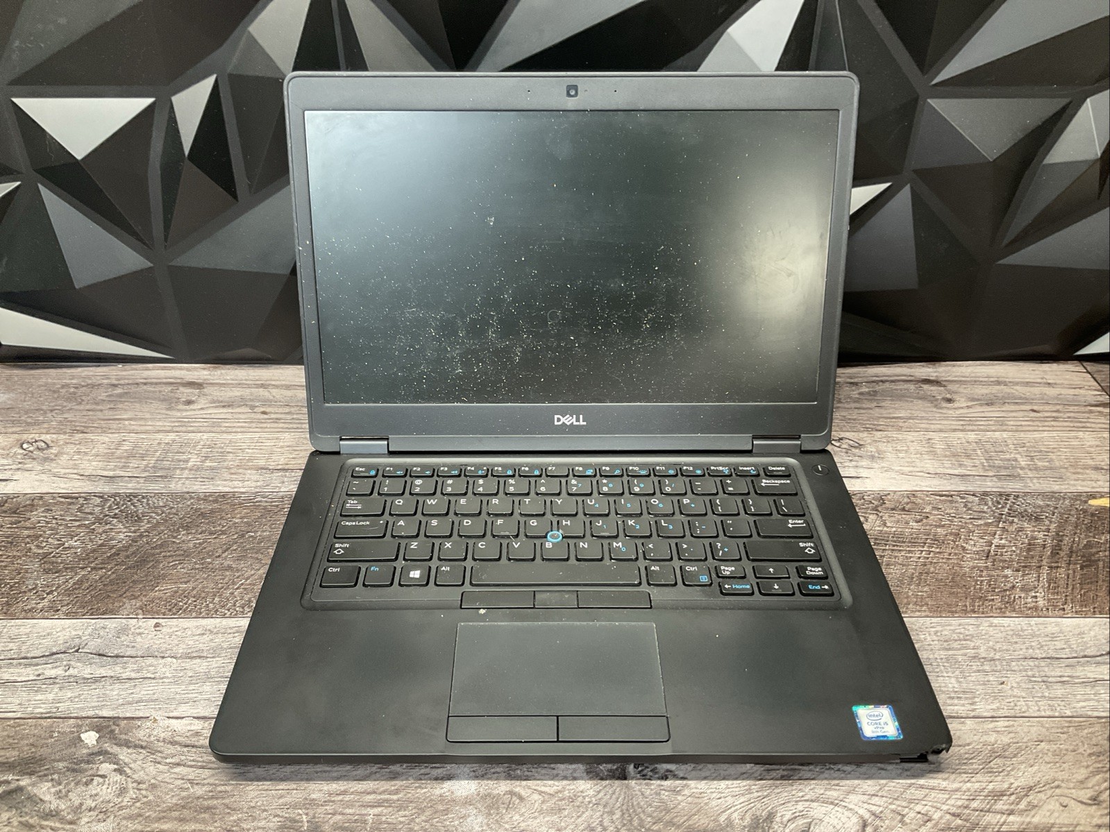 Latitude 5490 / i5 8th / No RAM Laptop Notebook PC / C15
